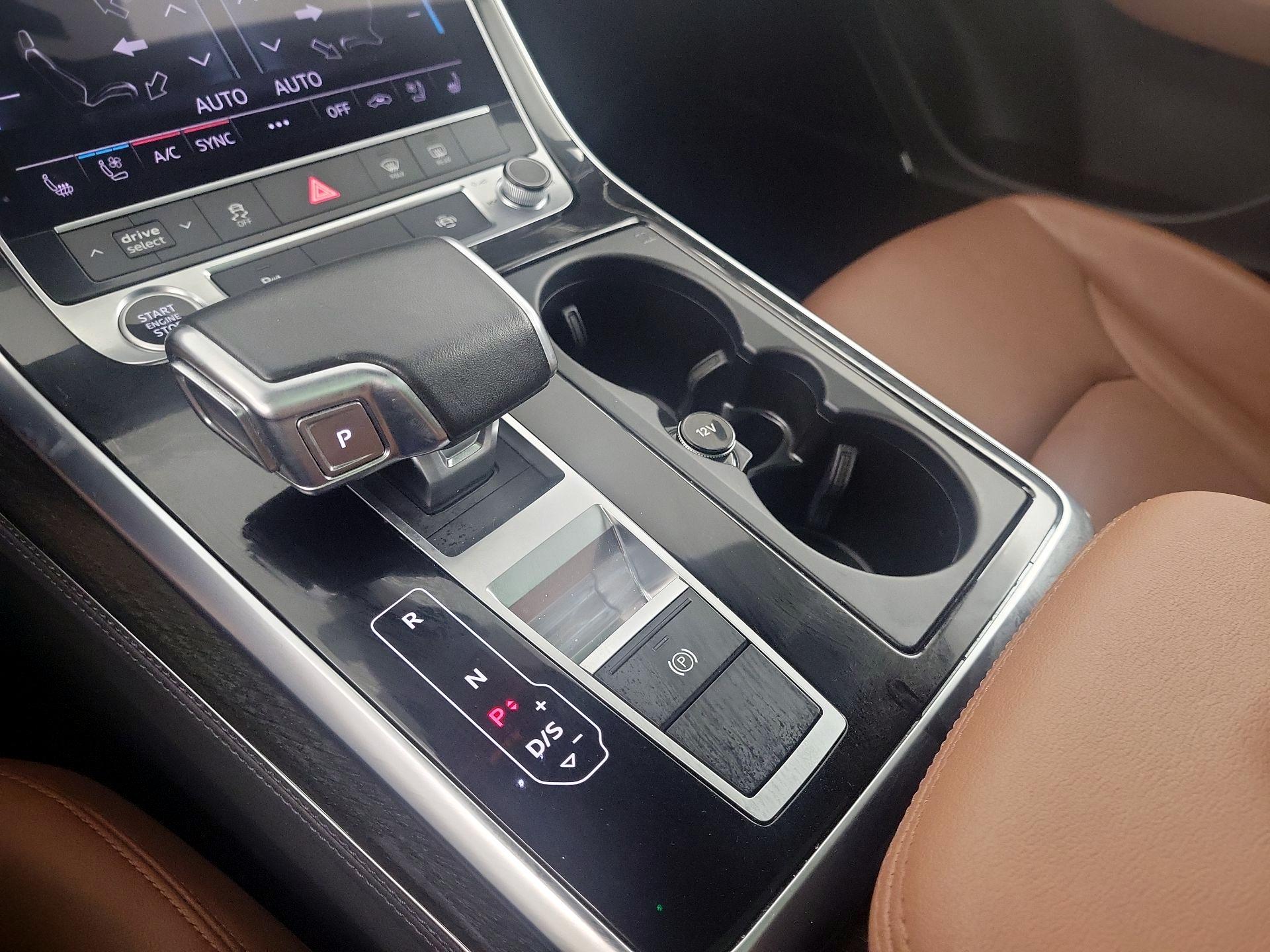 Thumbnail: 2023 Audi Q7 - 16