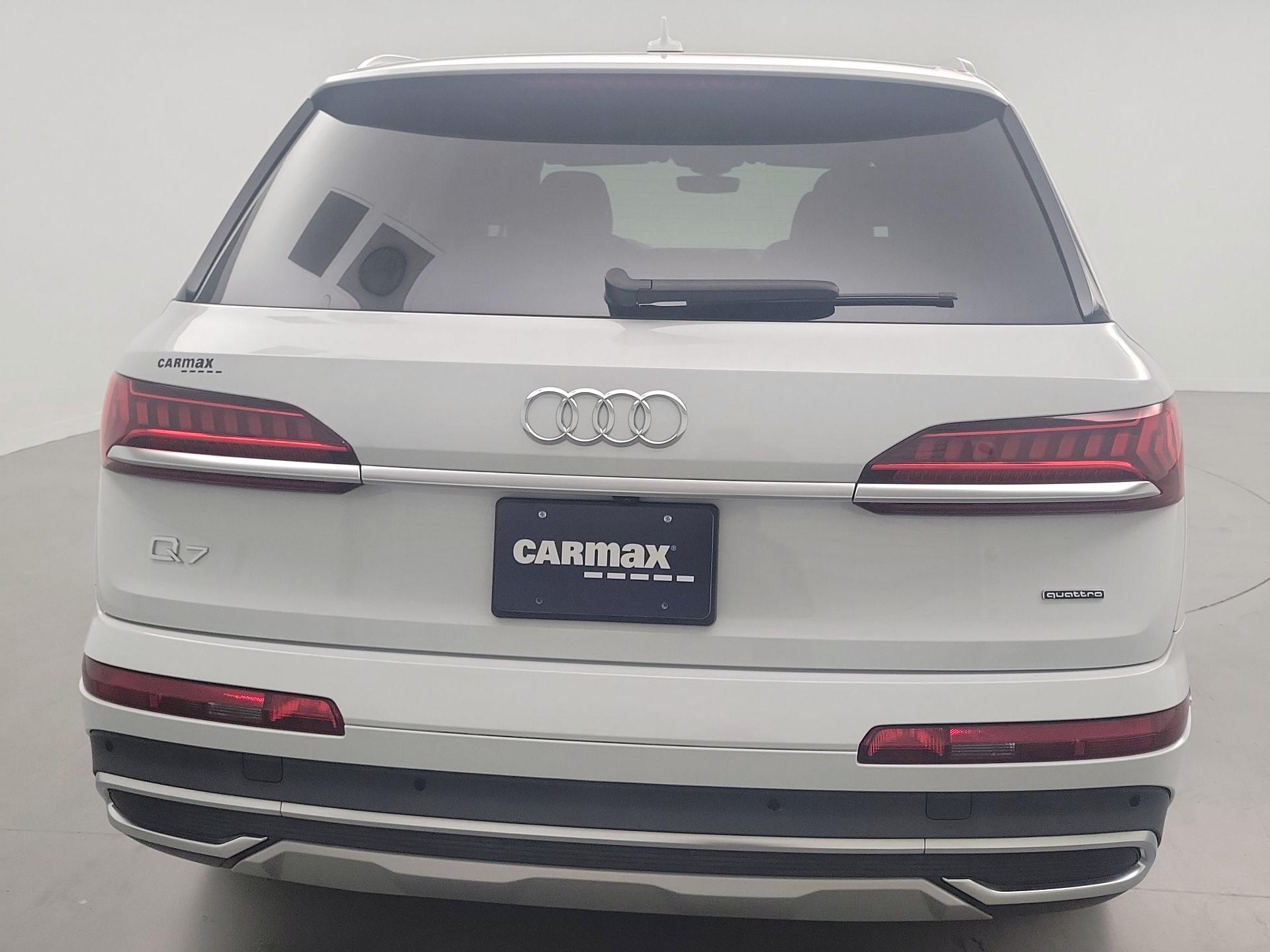 Thumbnail: 2023 Audi Q7 - 6
