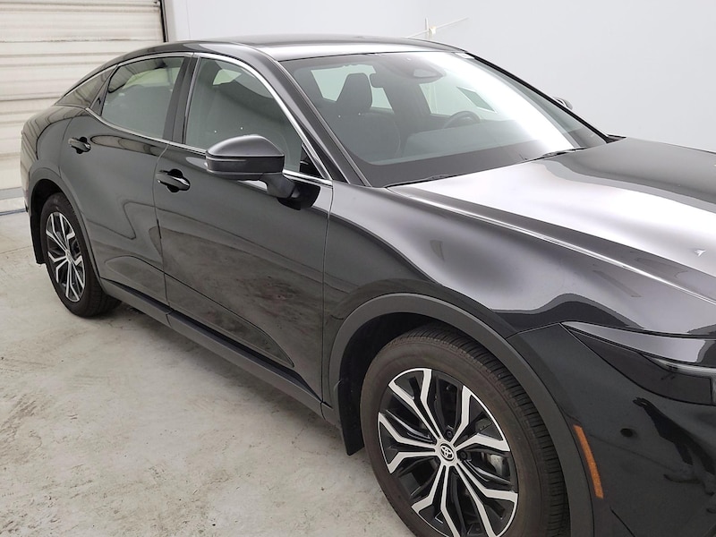 2023 Toyota Crown XLE
