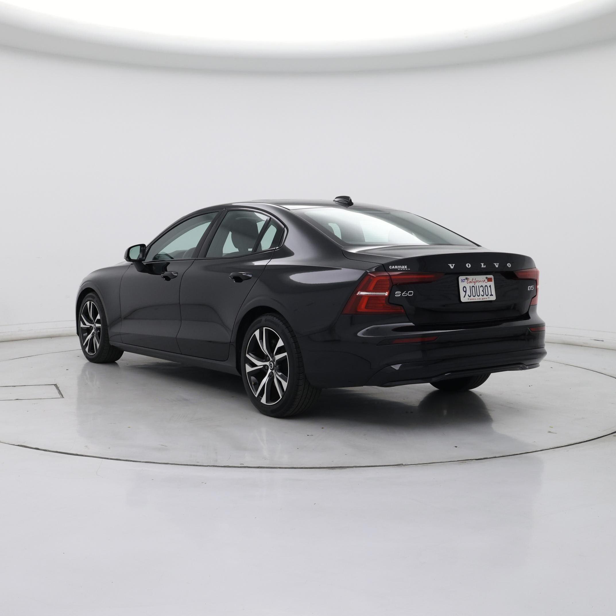 Thumbnail: 2024 Volvo S60 - 2