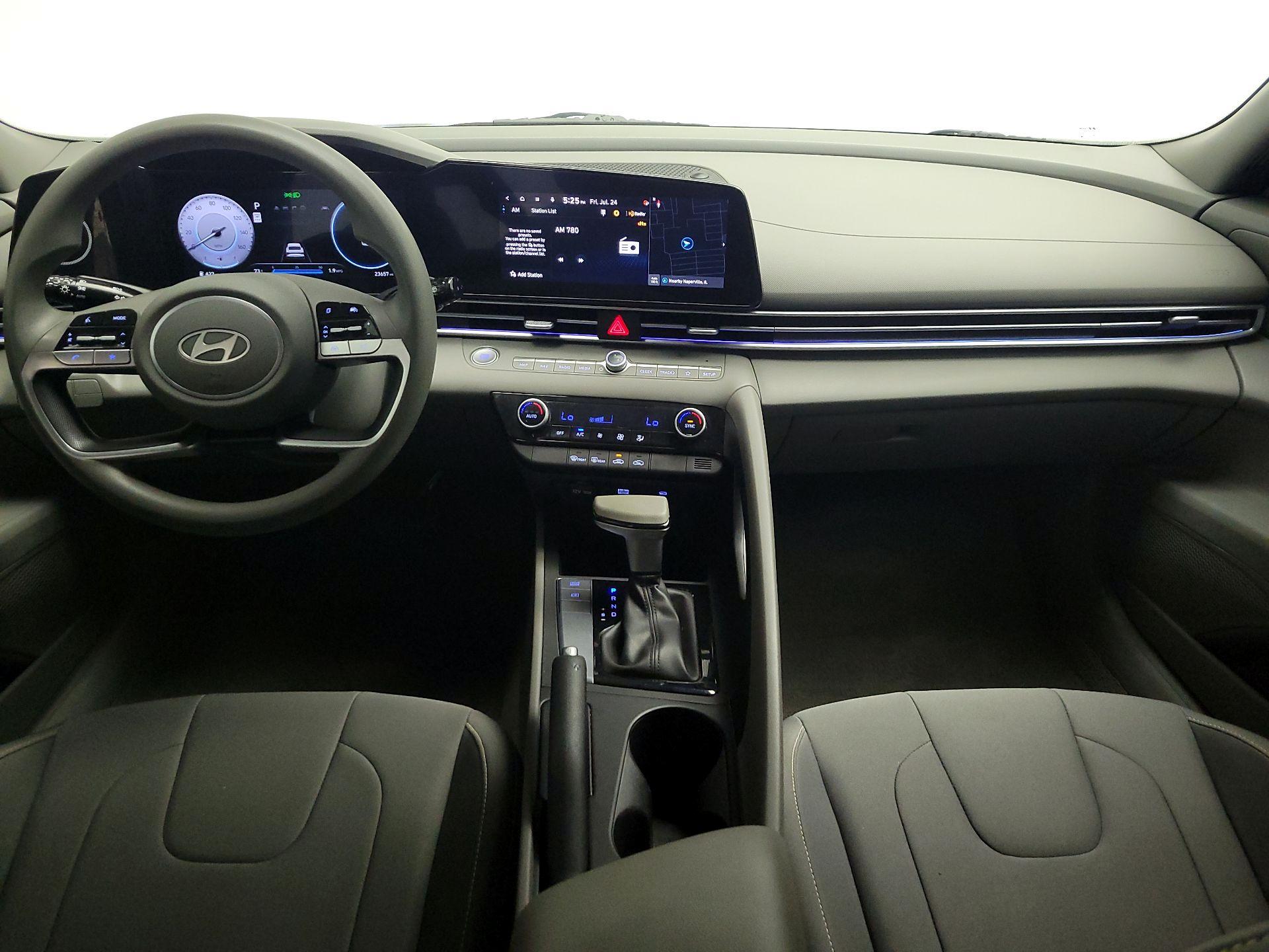 Thumbnail: 2024 Hyundai Elantra - 9