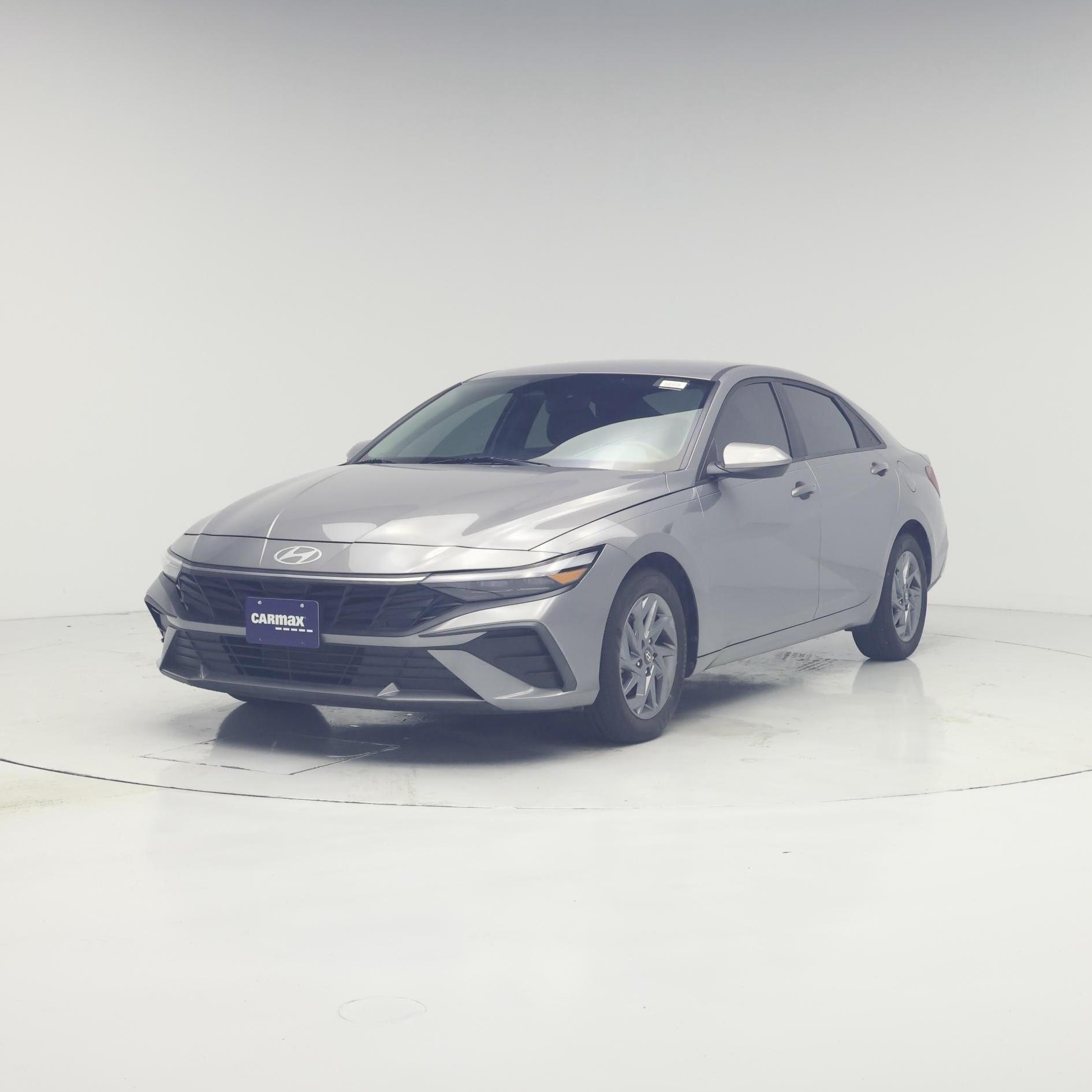 Thumbnail: 2024 Hyundai Elantra - 4