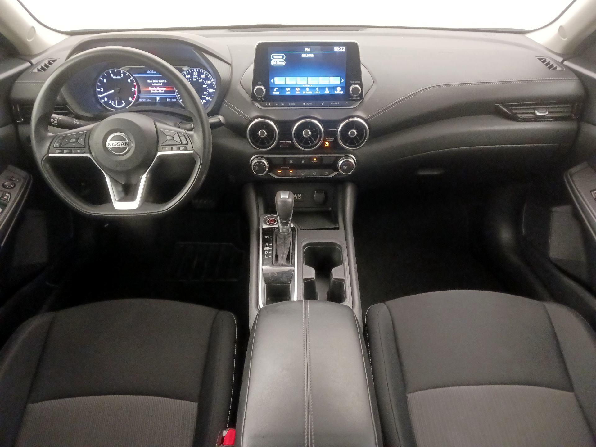 Thumbnail: 2023 Nissan Sentra - 9