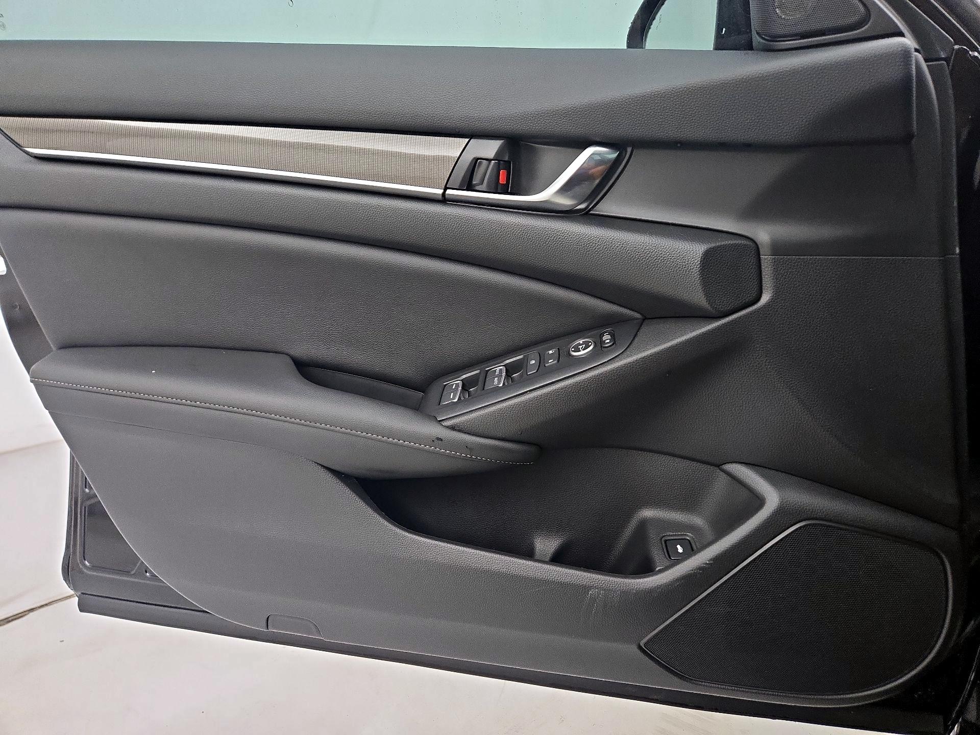 Thumbnail: 2021 Honda Accord - 12