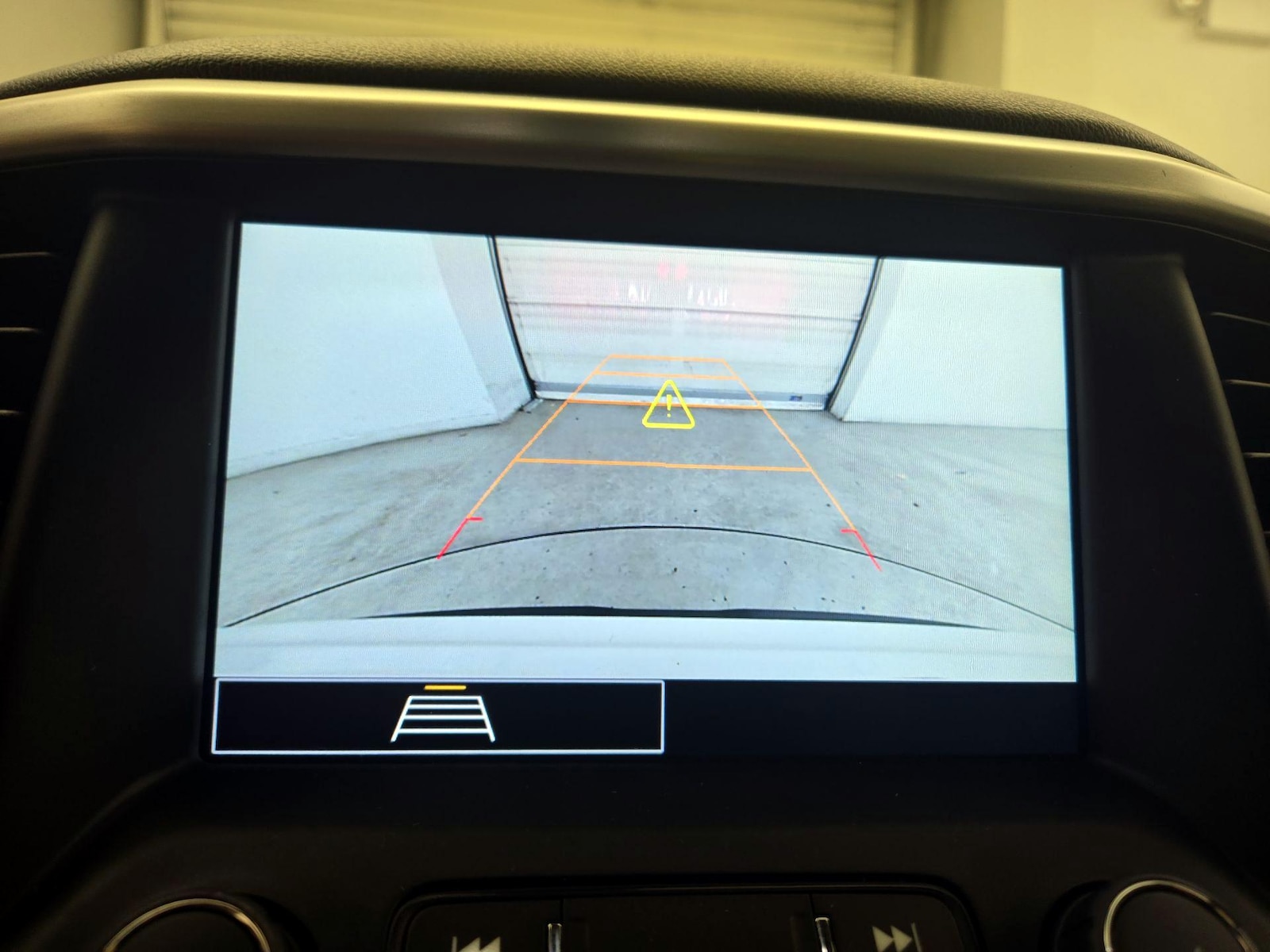 2021 GMC Acadia SLE - Photo 15