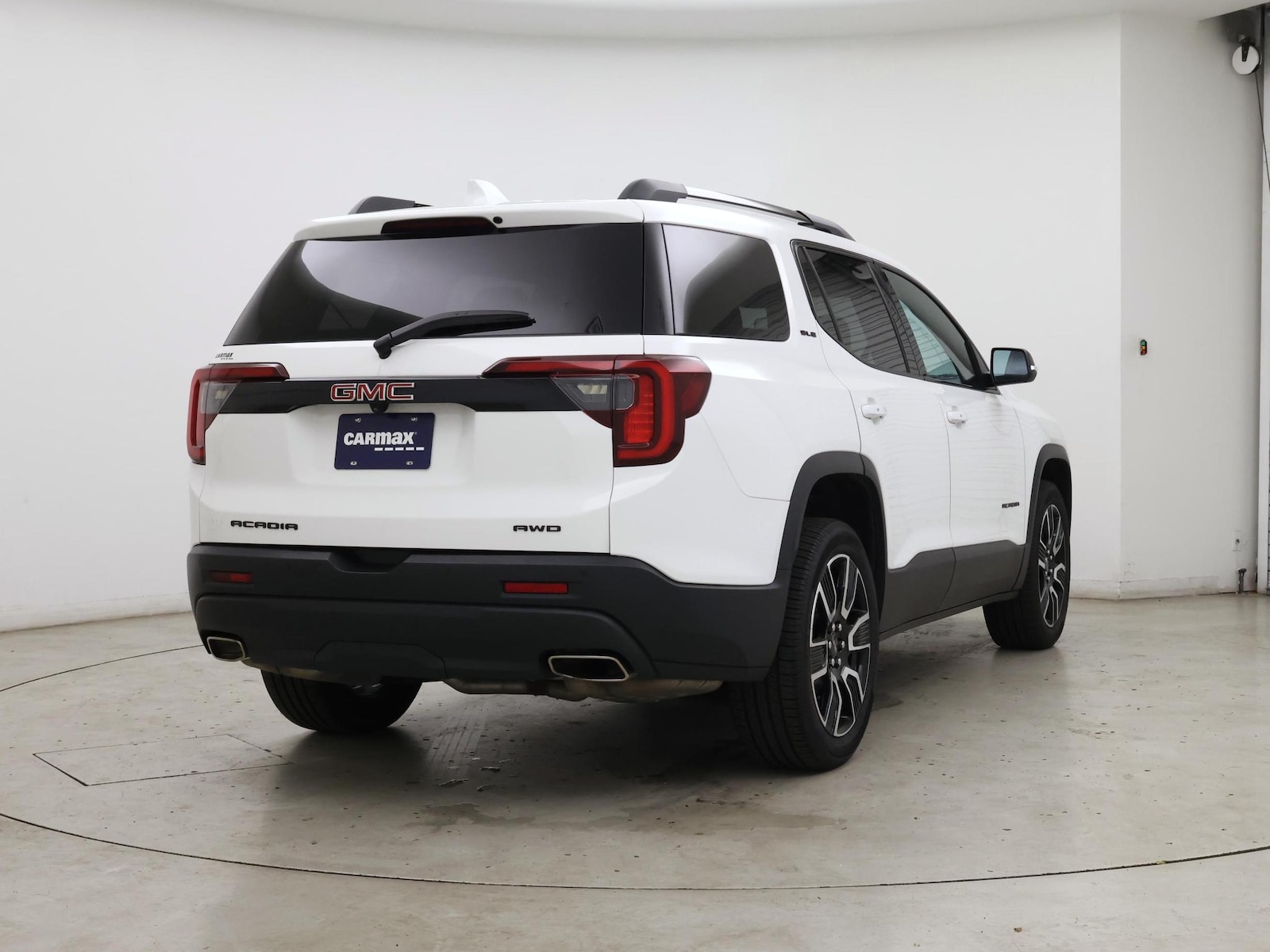 2021 GMC Acadia SLE - Photo 9