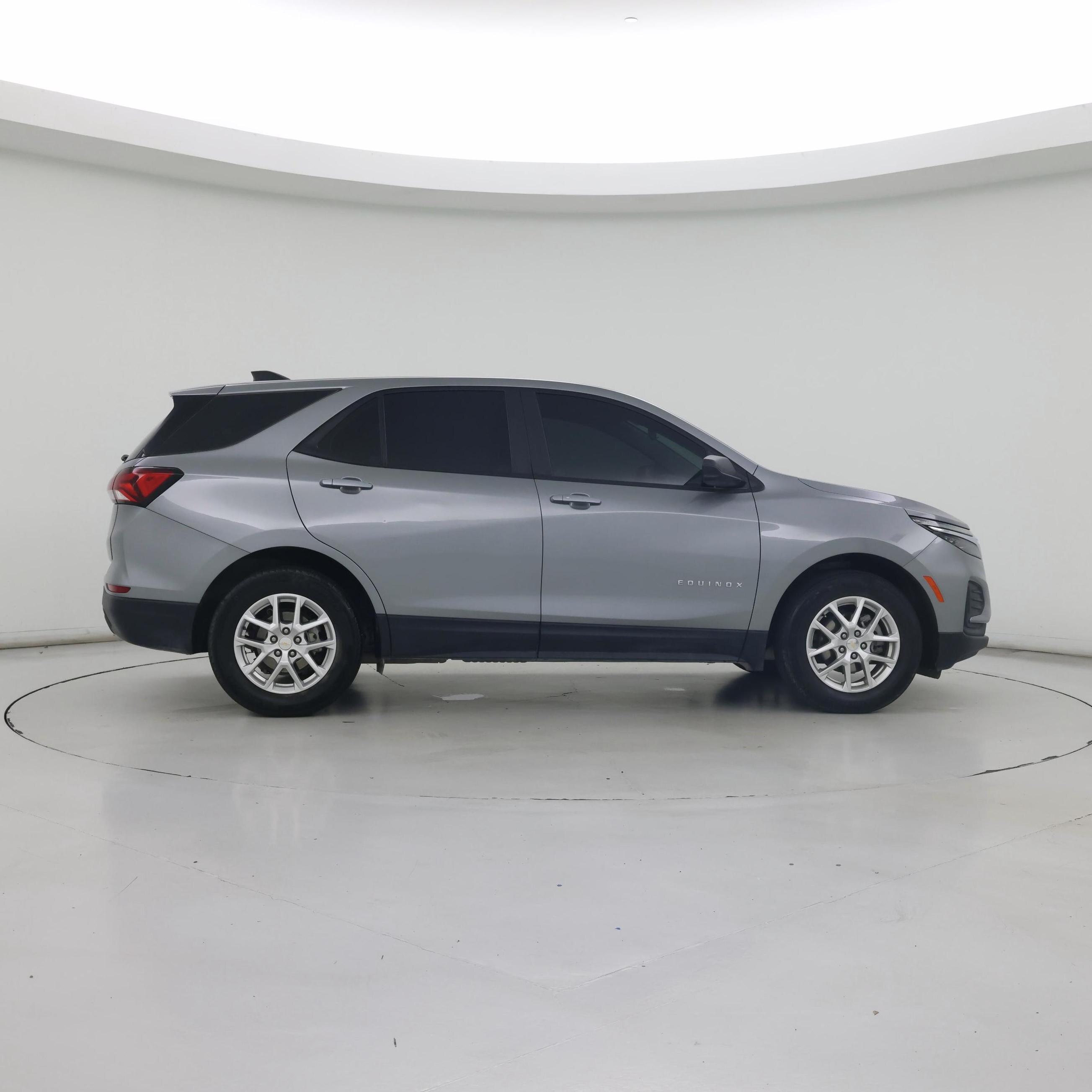 Thumbnail: 2023 Chevrolet Equinox - 7