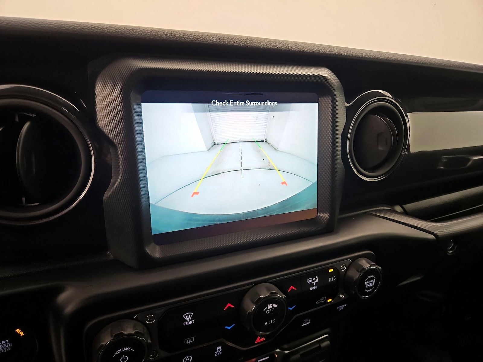 2022 Jeep Wrangler Unlimited Altitude - Photo 15