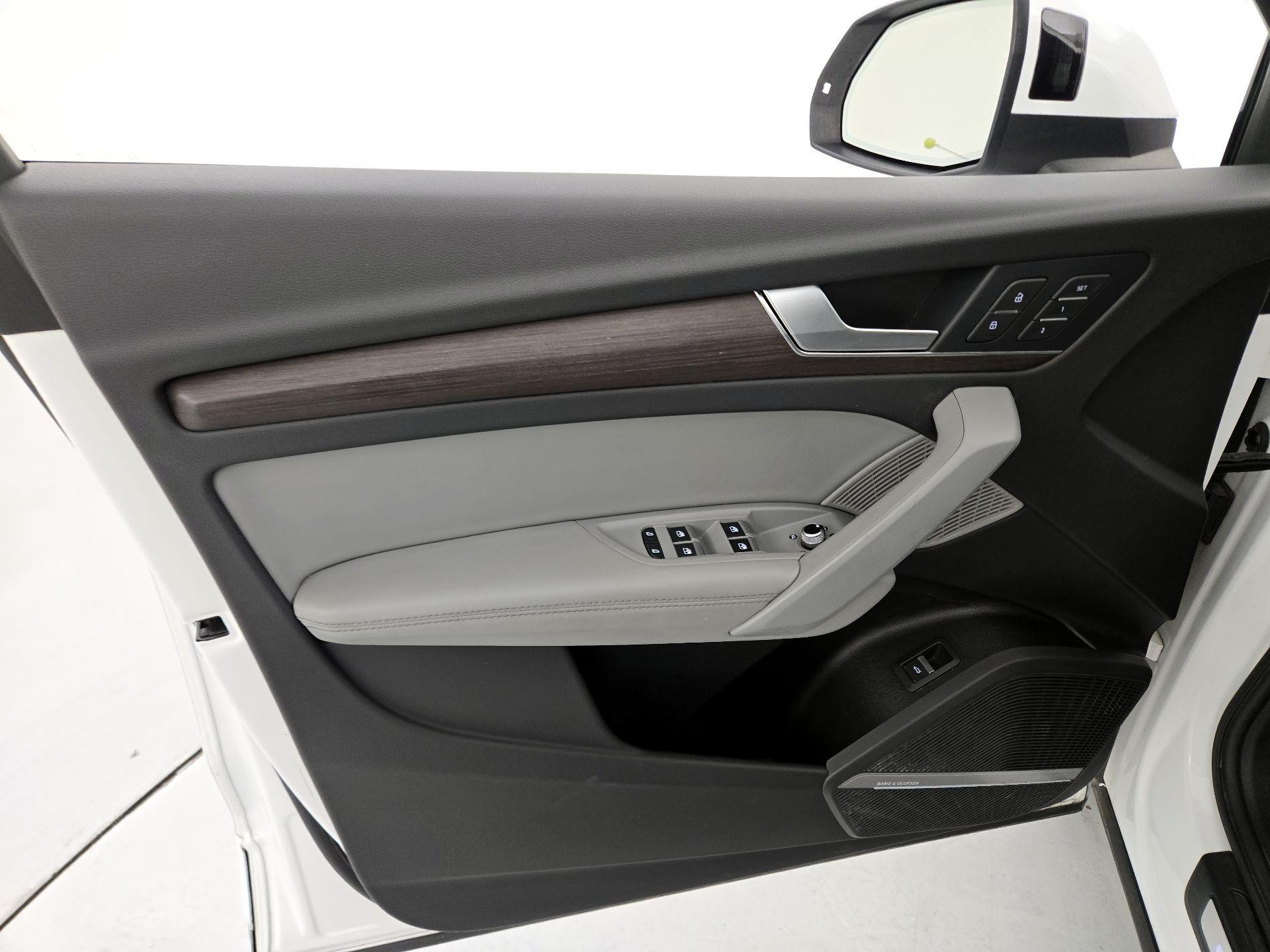 Thumbnail: 2024 Audi Q5 - 12