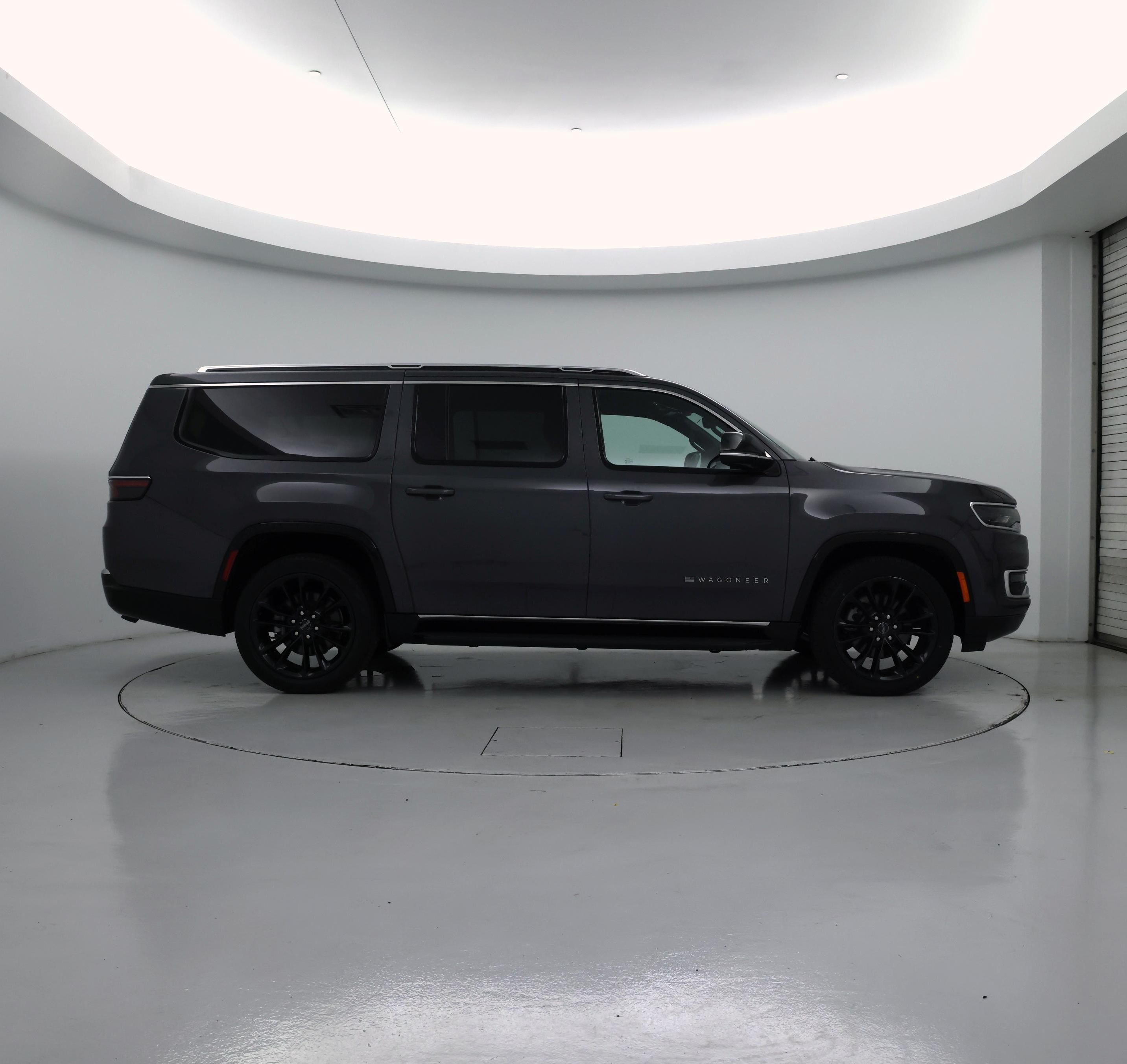 Thumbnail: 2023 Jeep Wagoneer - 7