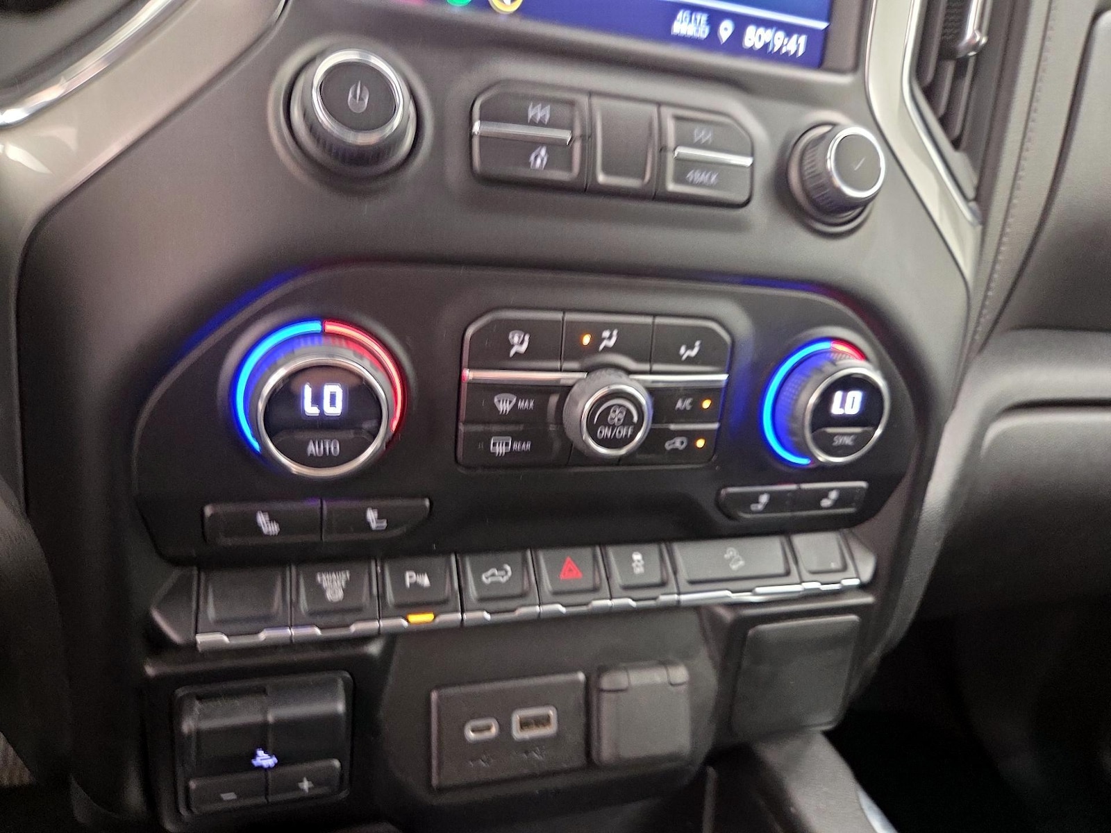 2023 Chevrolet Silverado 2500HD LT - Photo 17