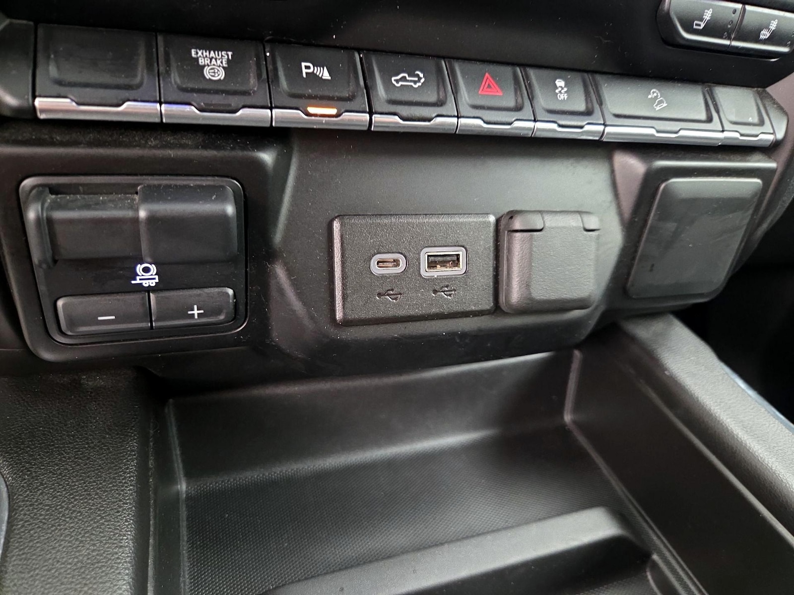 2023 Chevrolet Silverado 2500HD LT - Photo 19