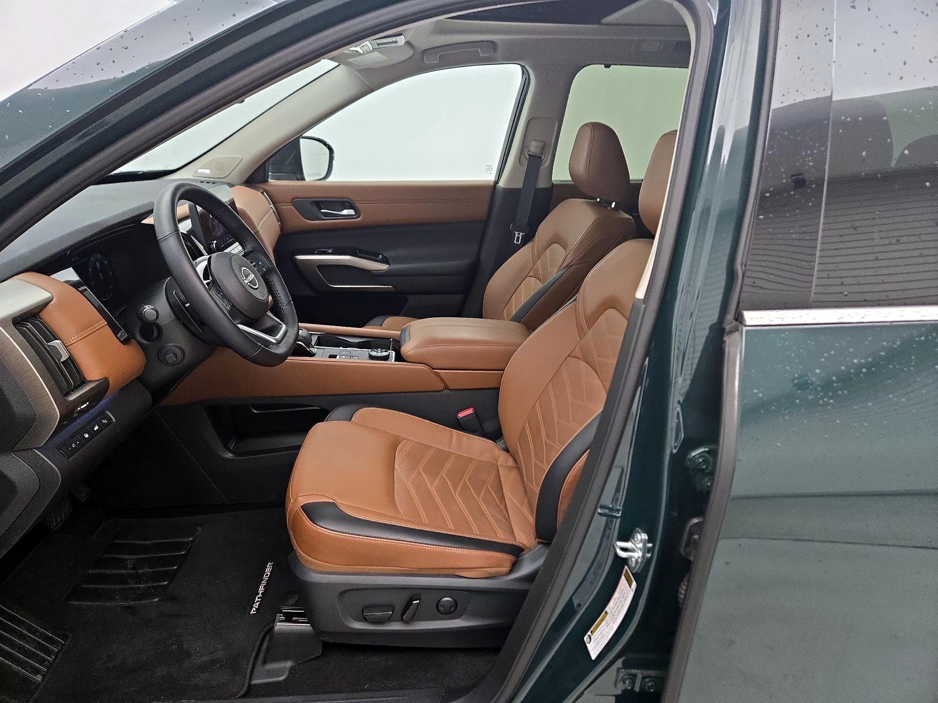 Thumbnail: 2024 Nissan Pathfinder - 11