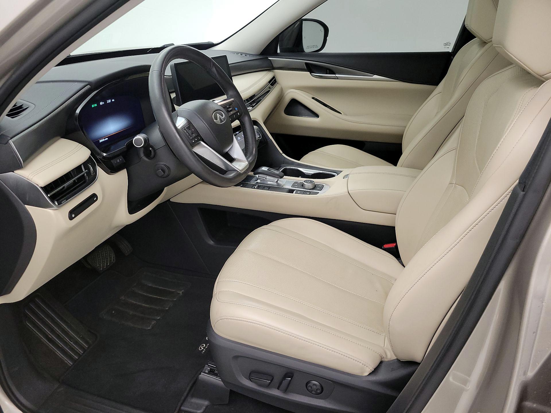 Thumbnail: 2023 INFINITI QX60 - 11