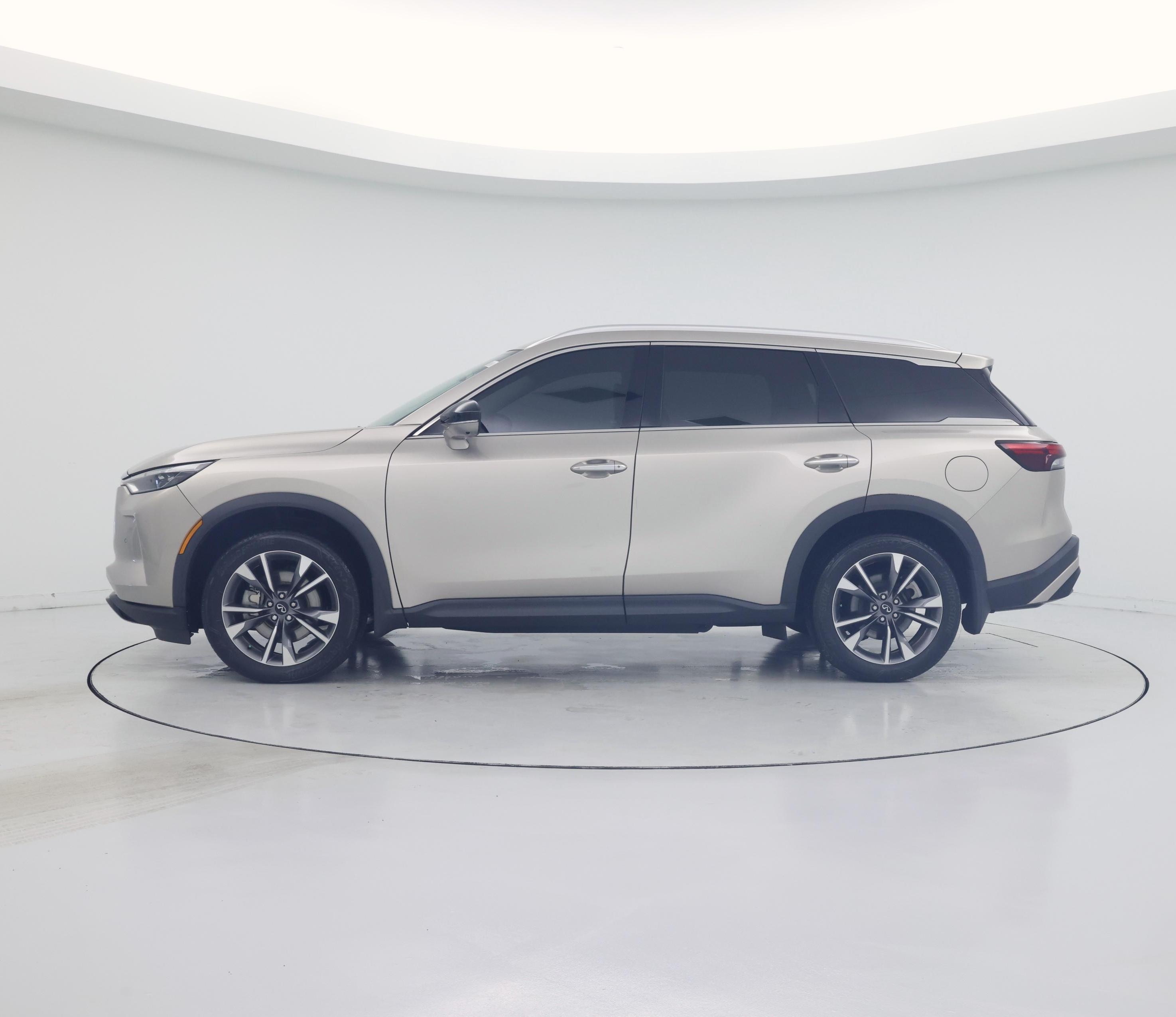 Thumbnail: 2023 INFINITI QX60 - 3