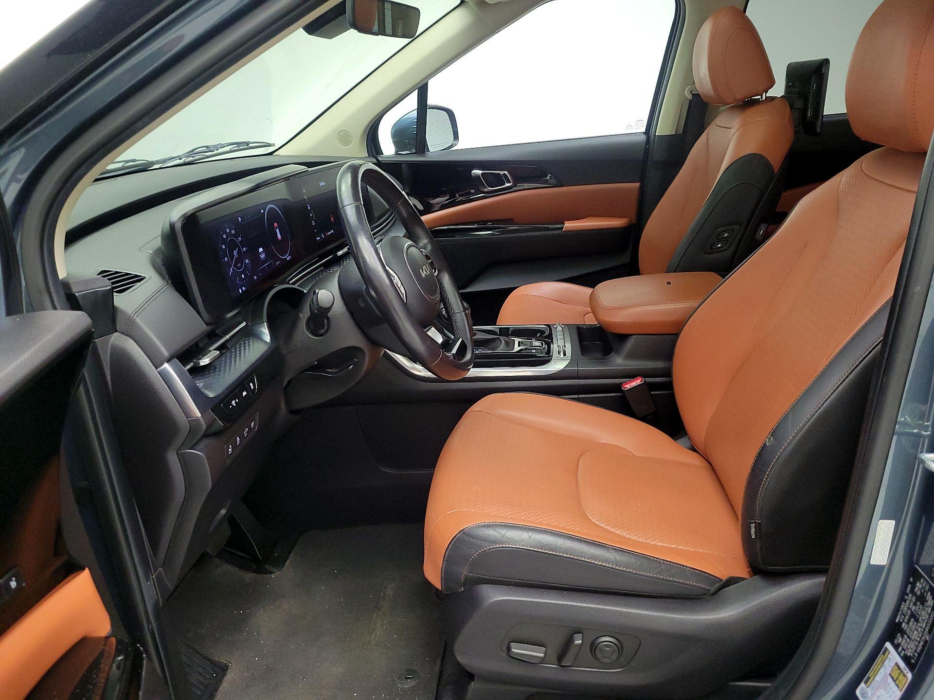 Thumbnail: 2024 Kia Carnival - 11