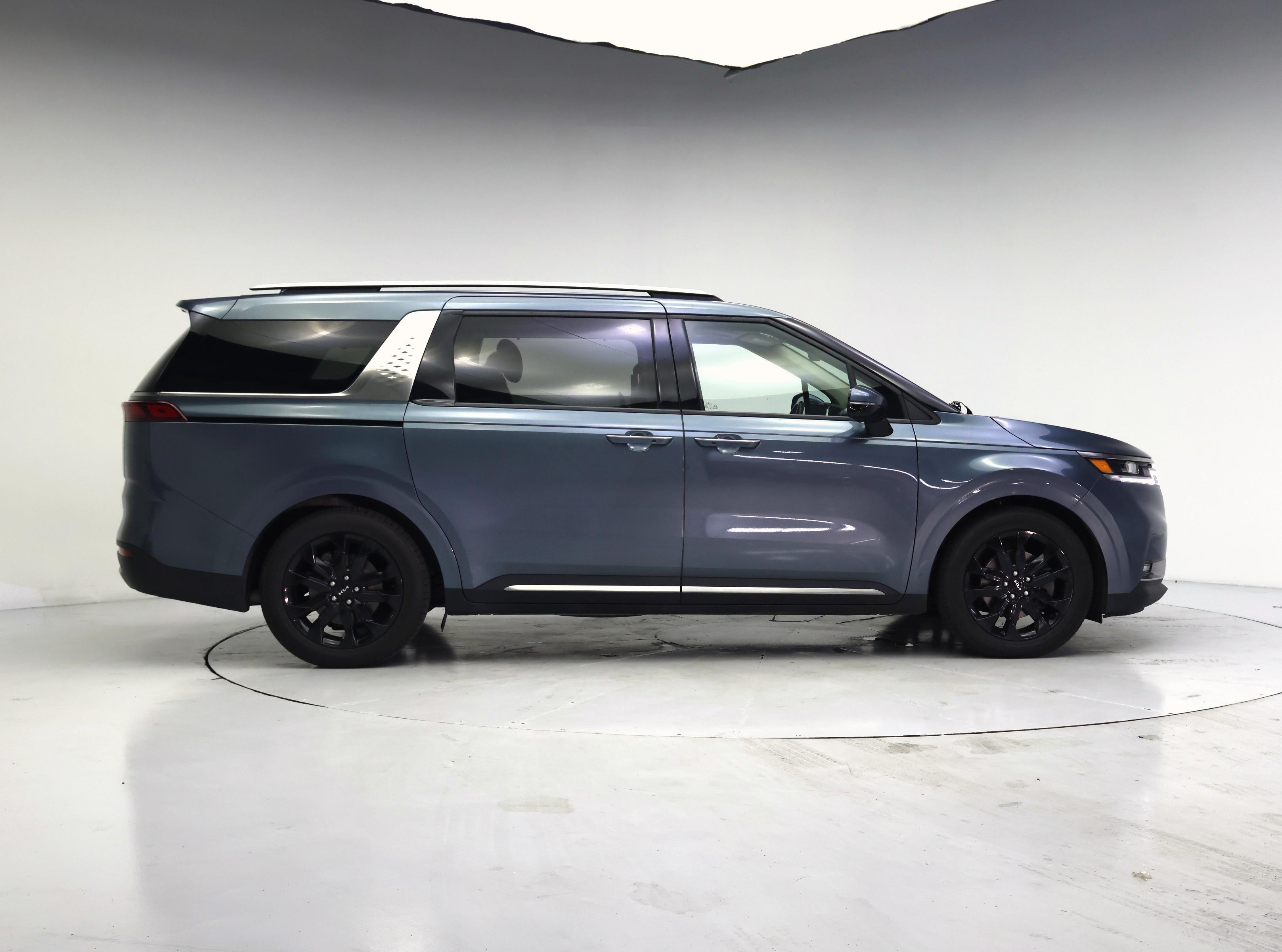 Thumbnail: 2024 Kia Carnival - 7