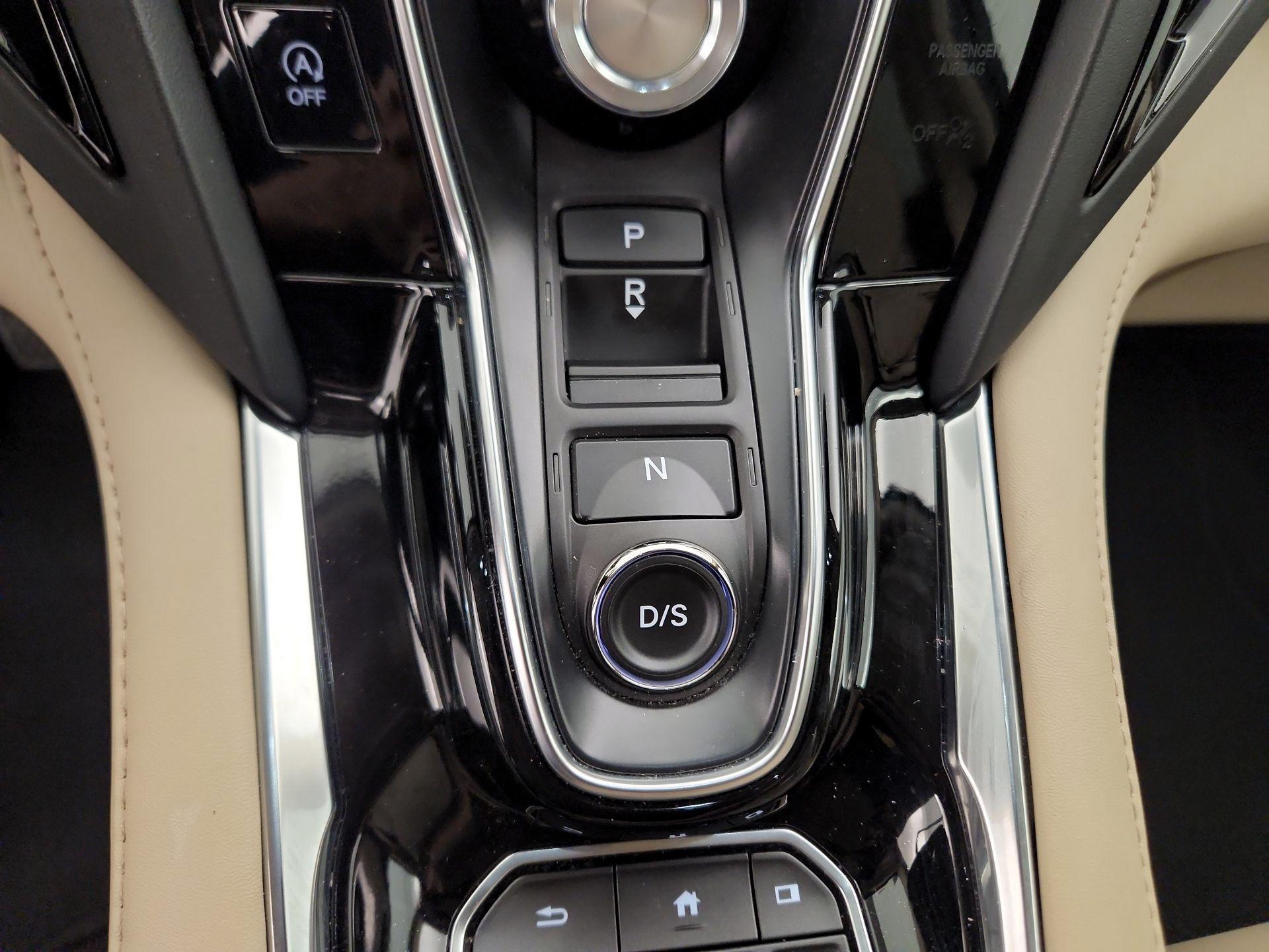 Thumbnail: 2024 Acura RDX - 17
