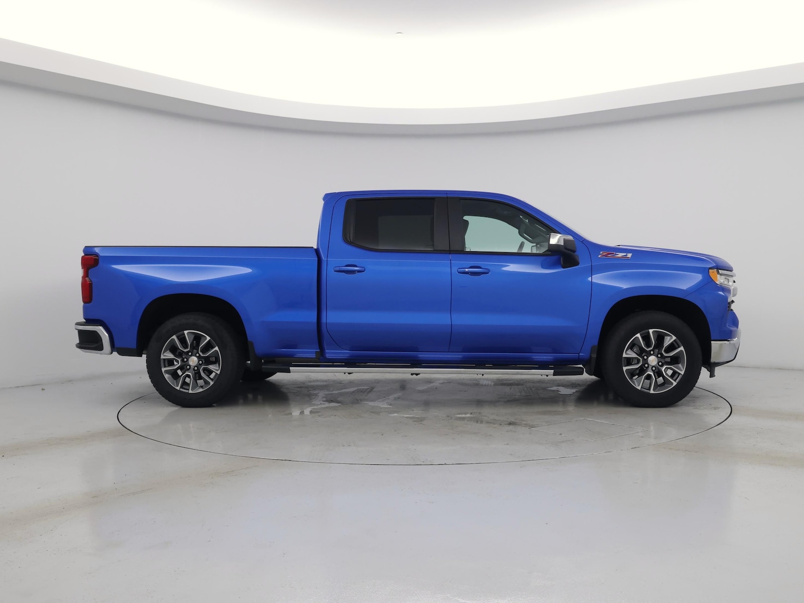 2025 Chevrolet Silverado 1500 LT - Photo 8