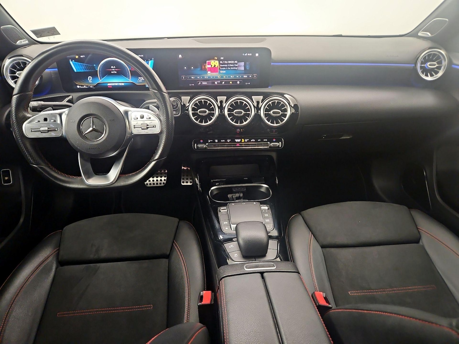 Apple CarPlay® & Android Auto™