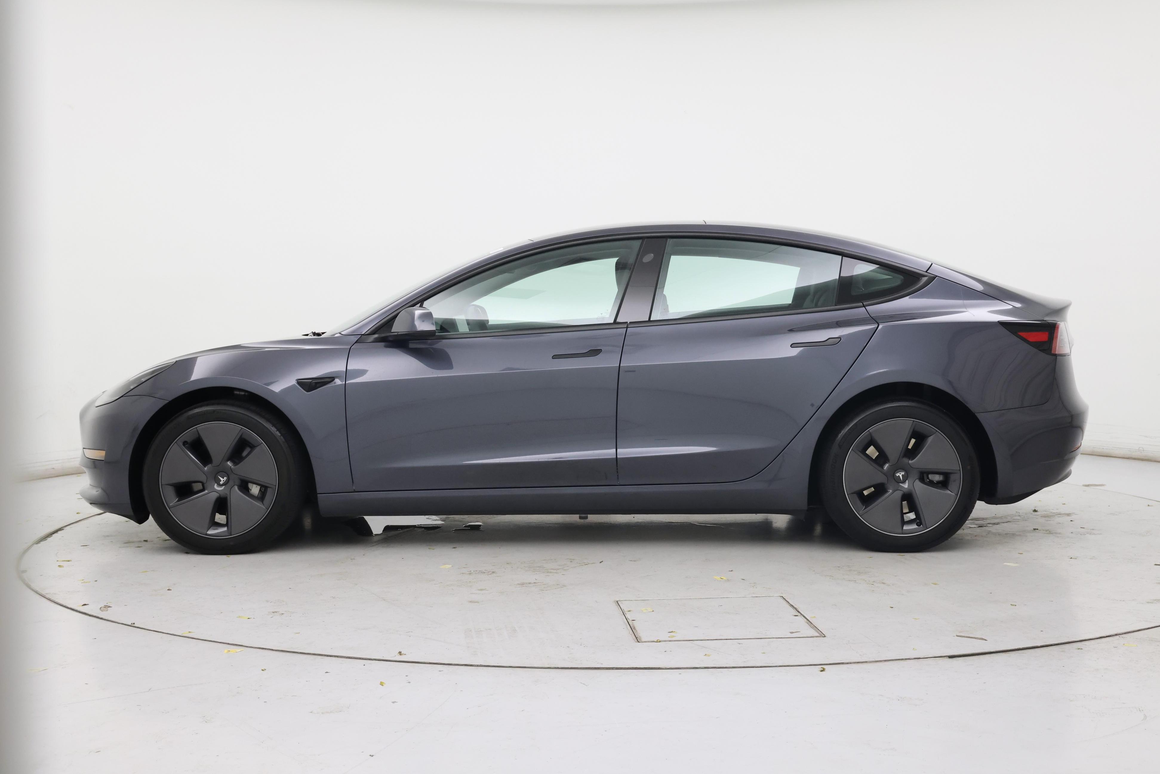 Thumbnail: 2023 Tesla Model 3 - 3