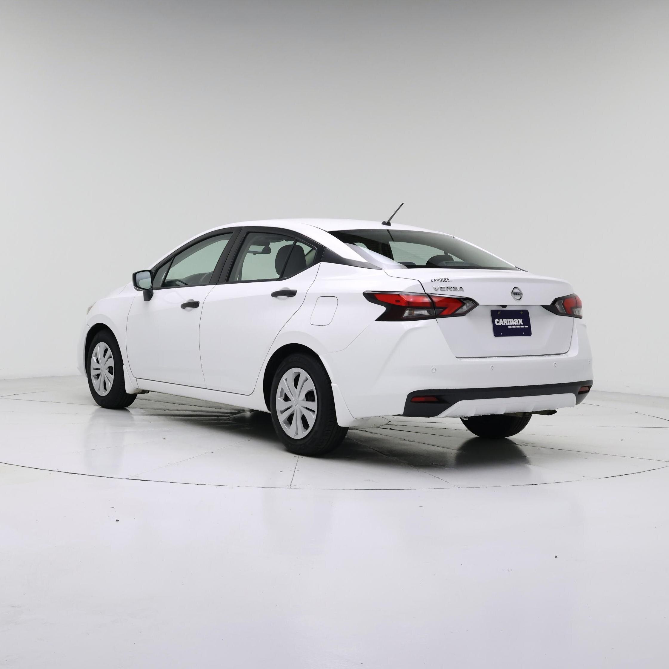 Thumbnail: 2021 Nissan Versa - 2