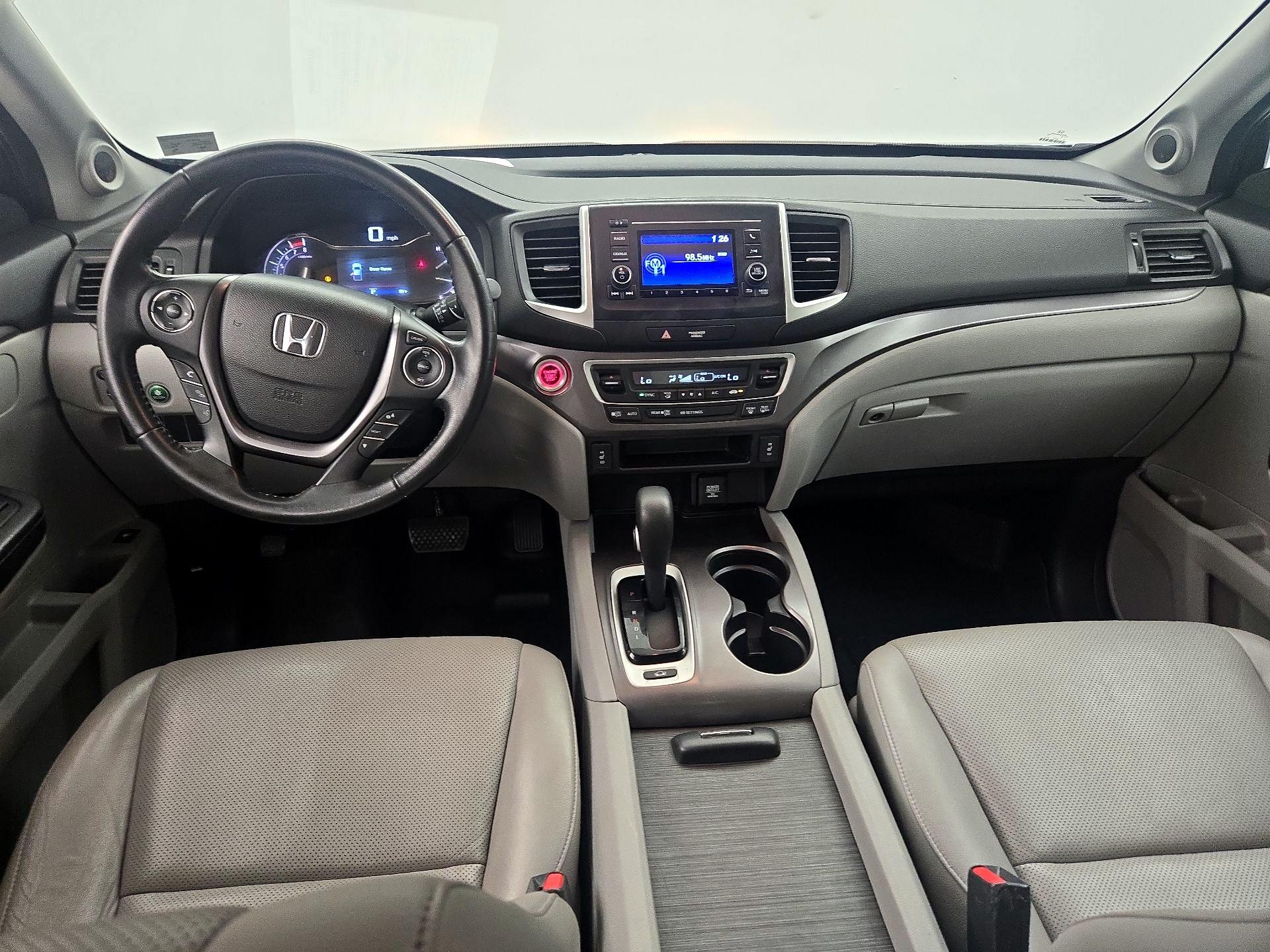 Thumbnail: 2017 Honda Ridgeline - 9