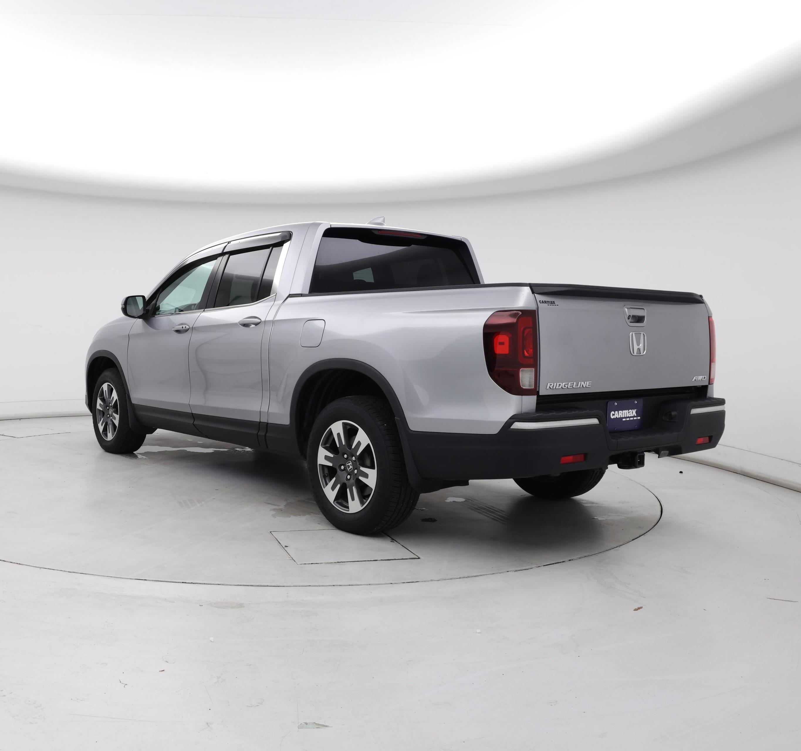 Thumbnail: 2017 Honda Ridgeline - 2