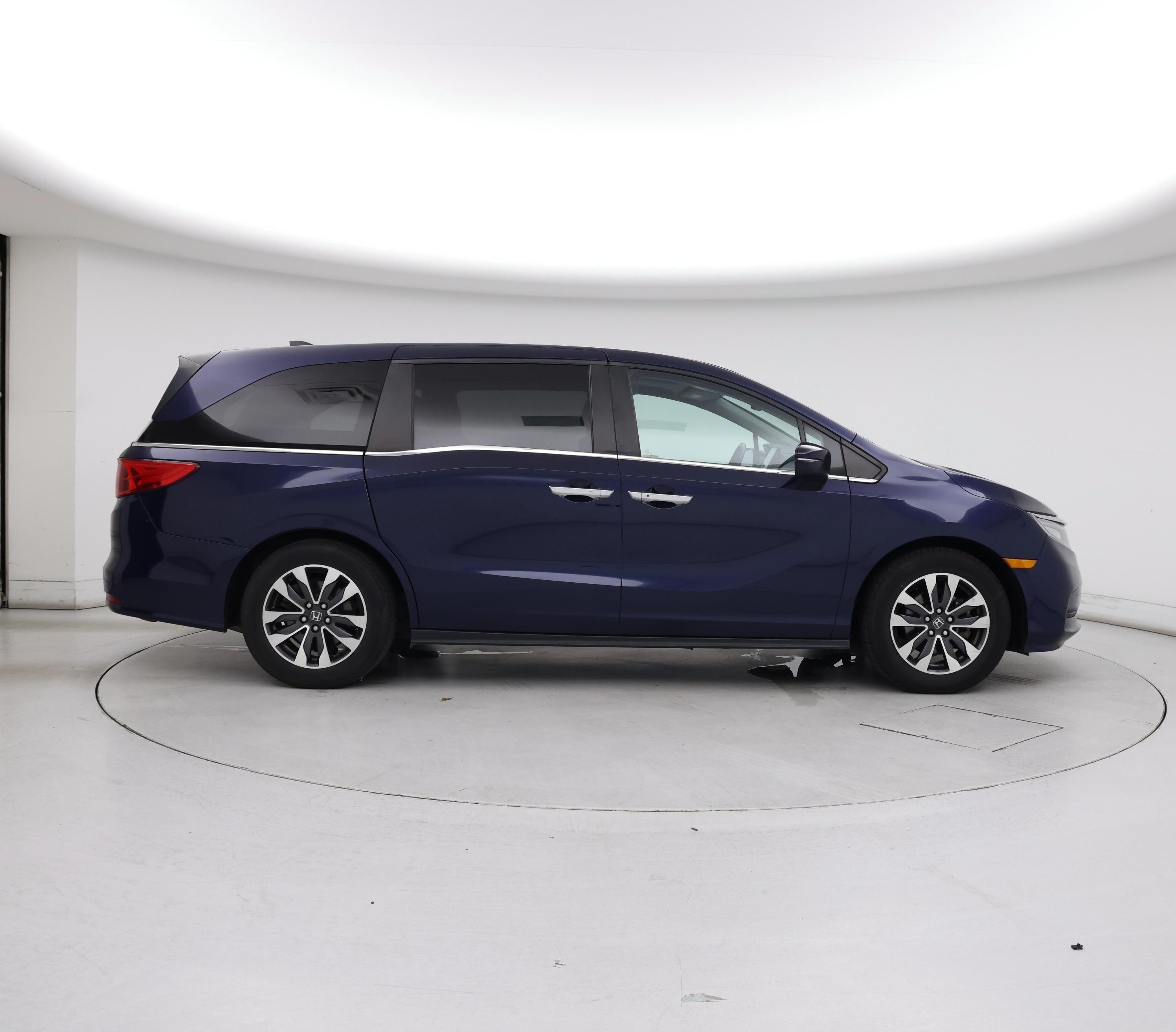 Thumbnail: 2021 Honda Odyssey - 7