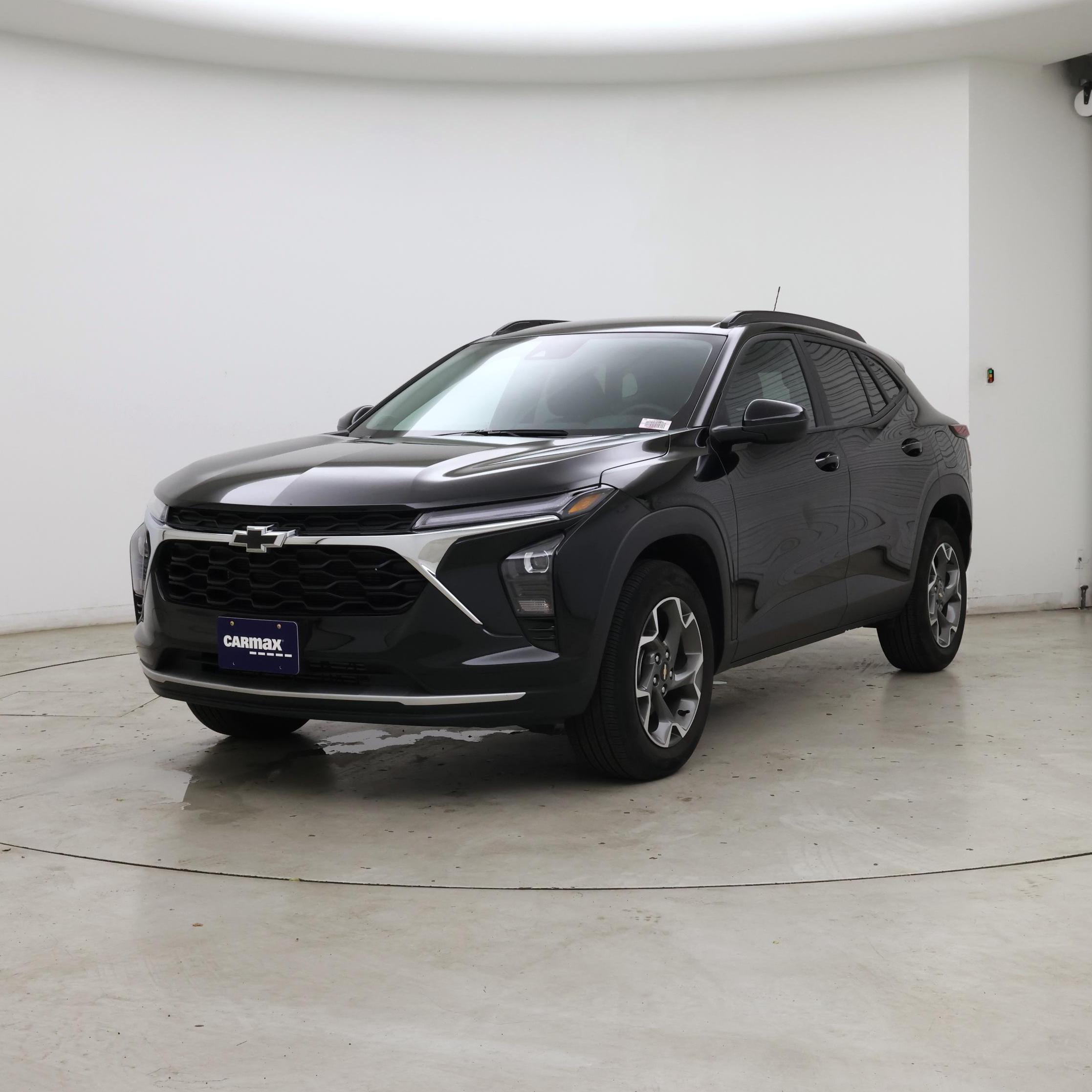 Thumbnail: 2025 Chevrolet Trax - 4