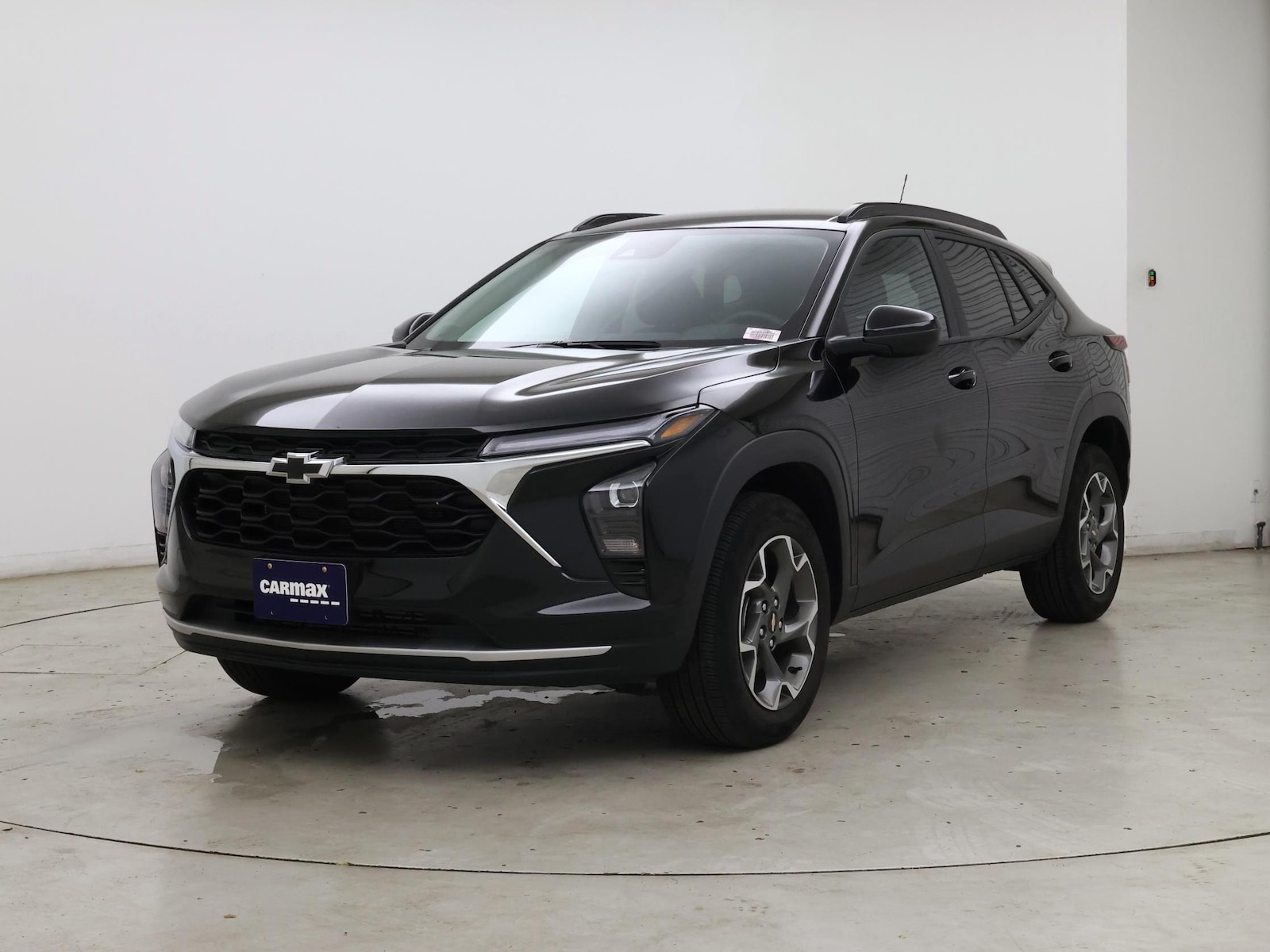2025 Chevrolet Trax LT - Photo 5