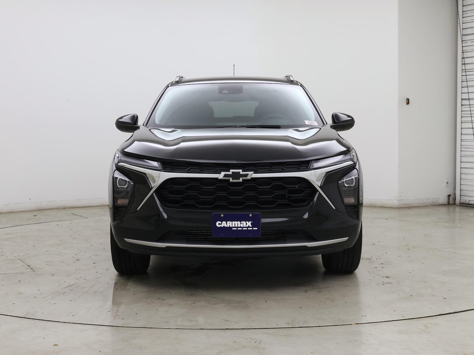 2025 Chevrolet Trax LT - Photo 6