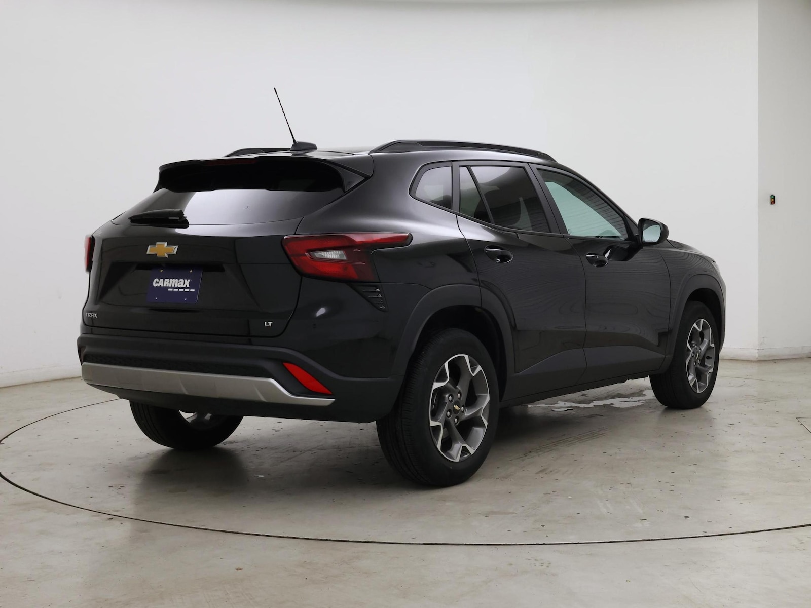 2025 Chevrolet Trax LT - Photo 9