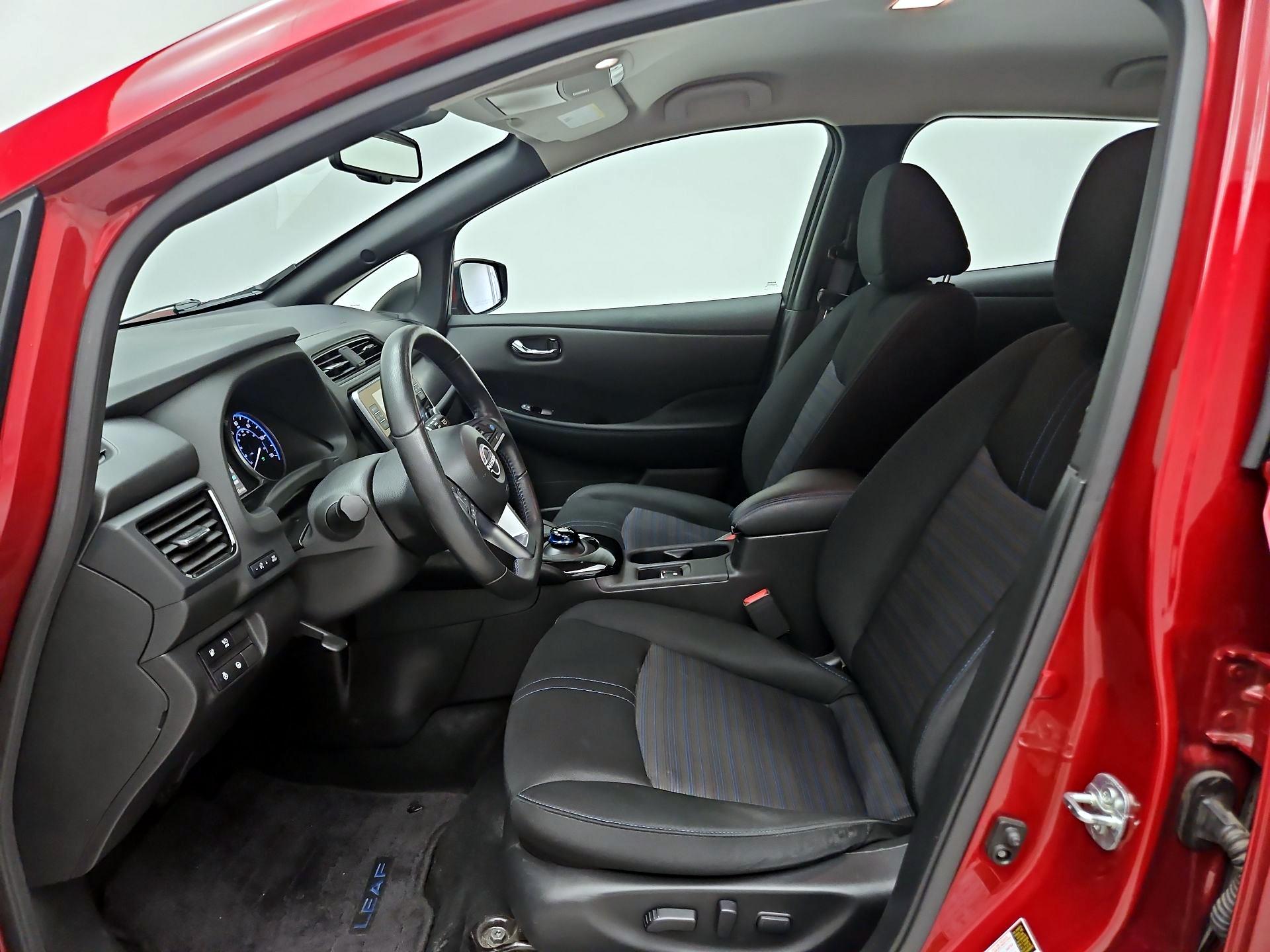 Thumbnail: 2024 Nissan Leaf - 11