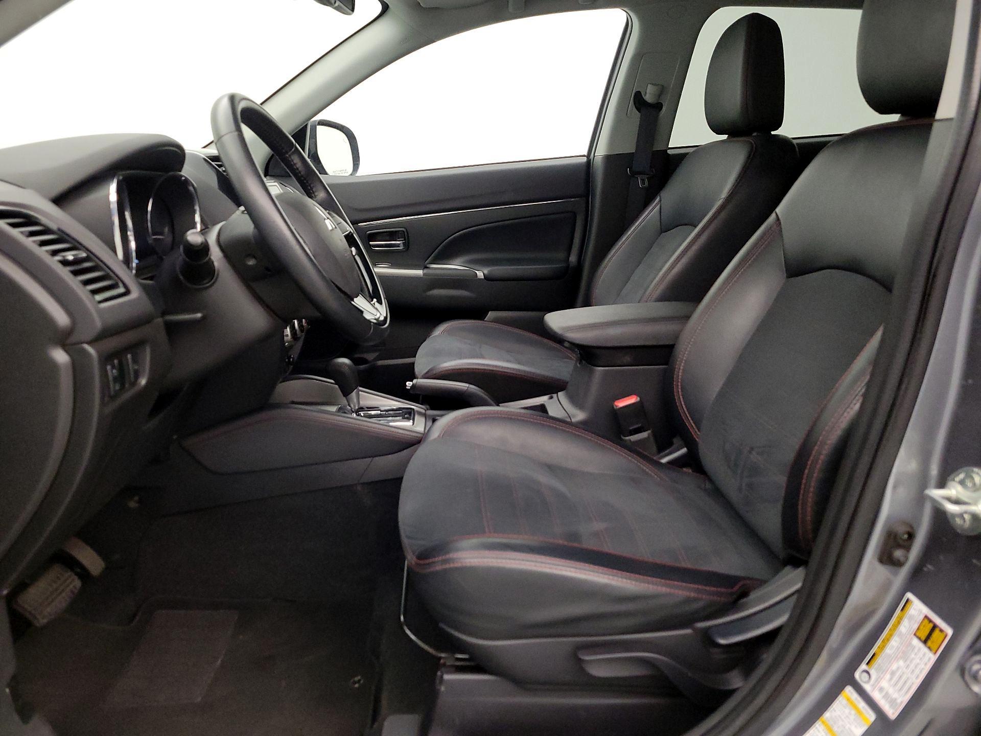 Thumbnail: 2024 Mitsubishi Outlander Sport - 11