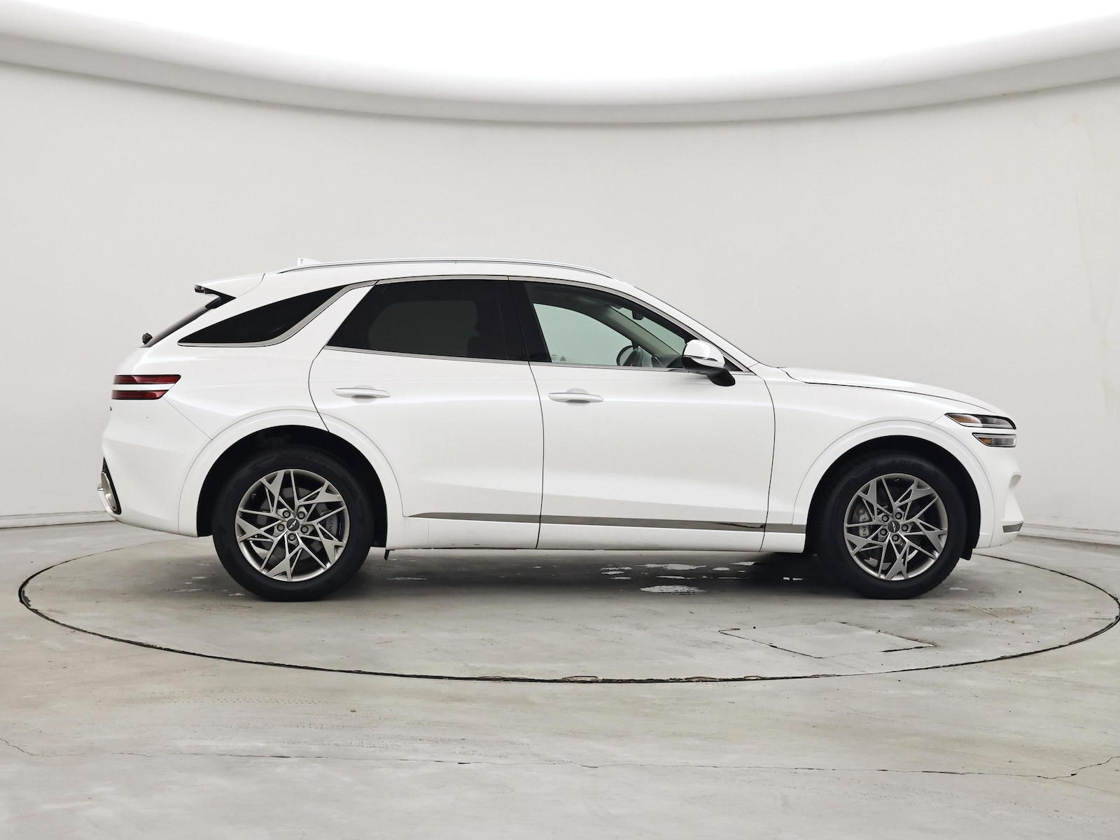 2025 GENESIS GV70 Standard - Photo 8