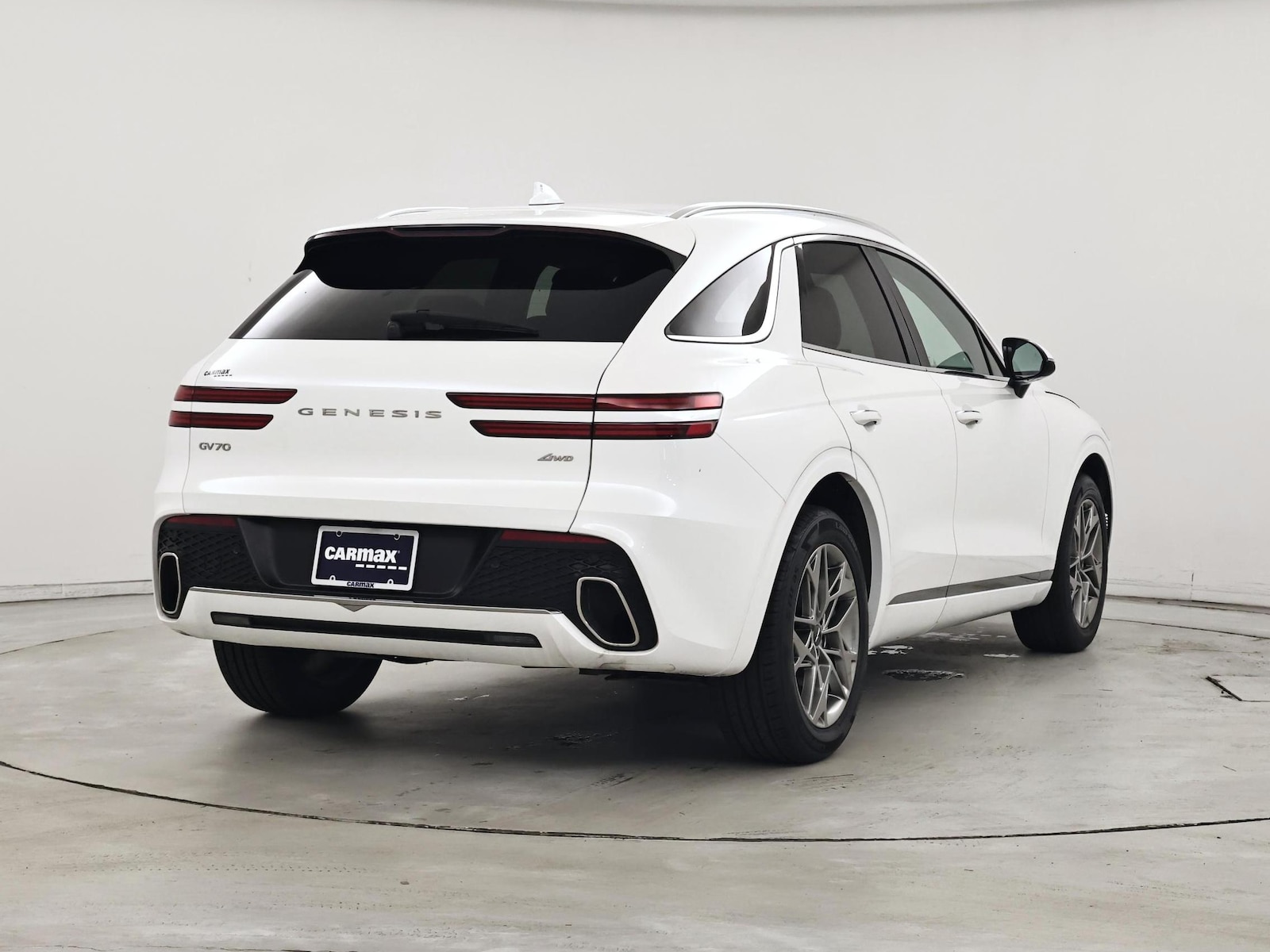 2025 GENESIS GV70 Standard - Photo 9