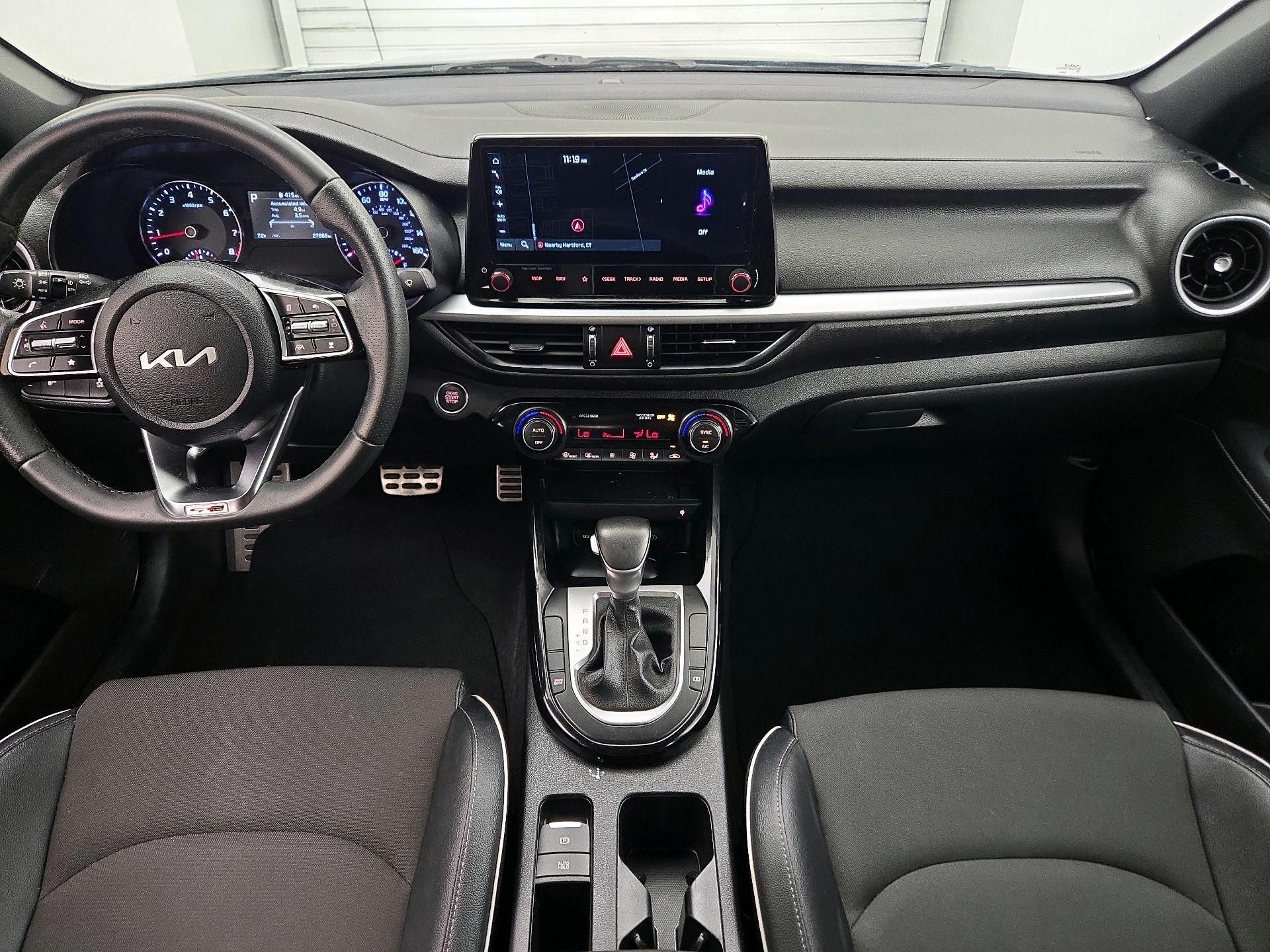 Thumbnail: 2024 Kia Forte - 9