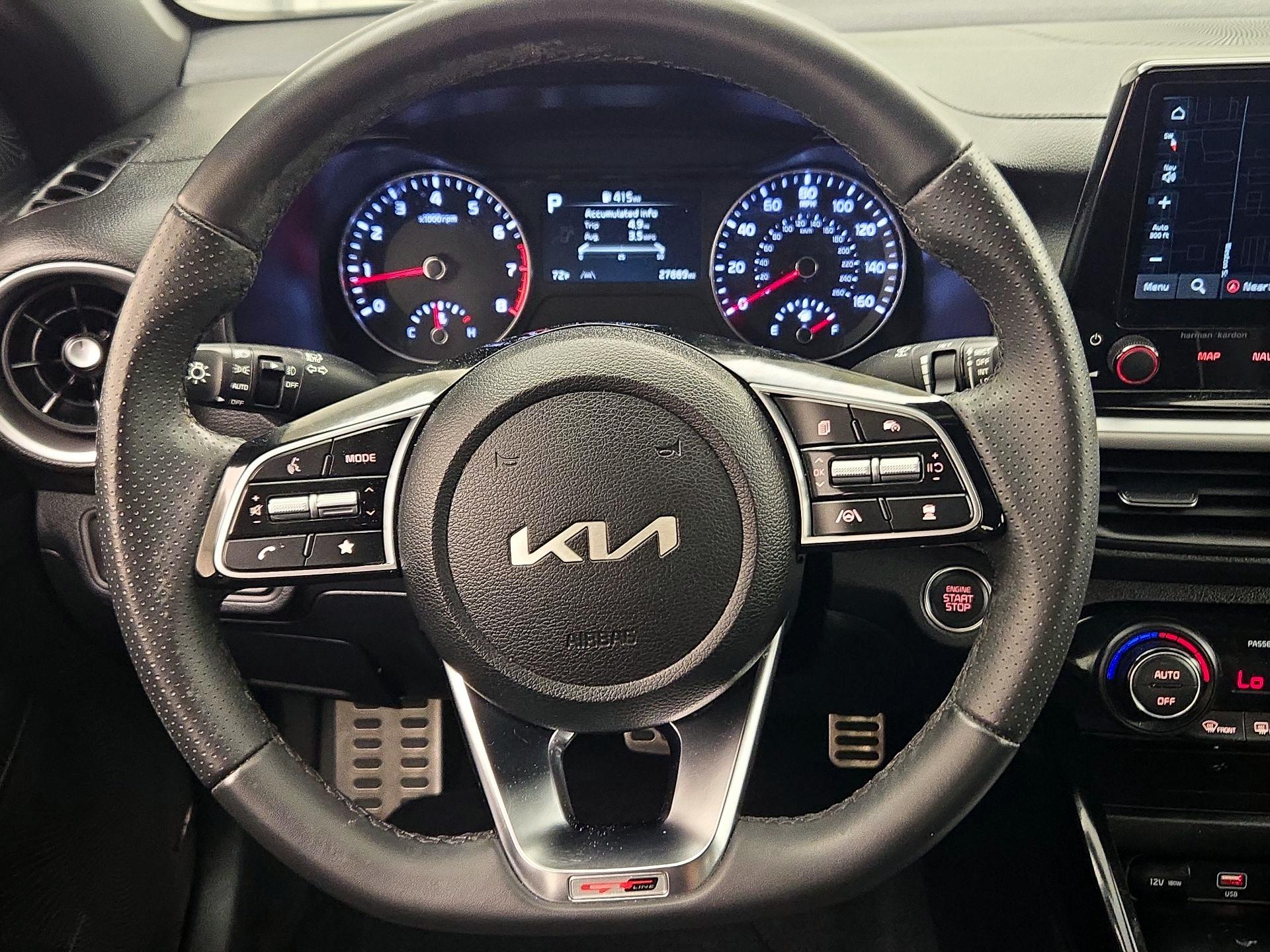 Thumbnail: 2024 Kia Forte - 10