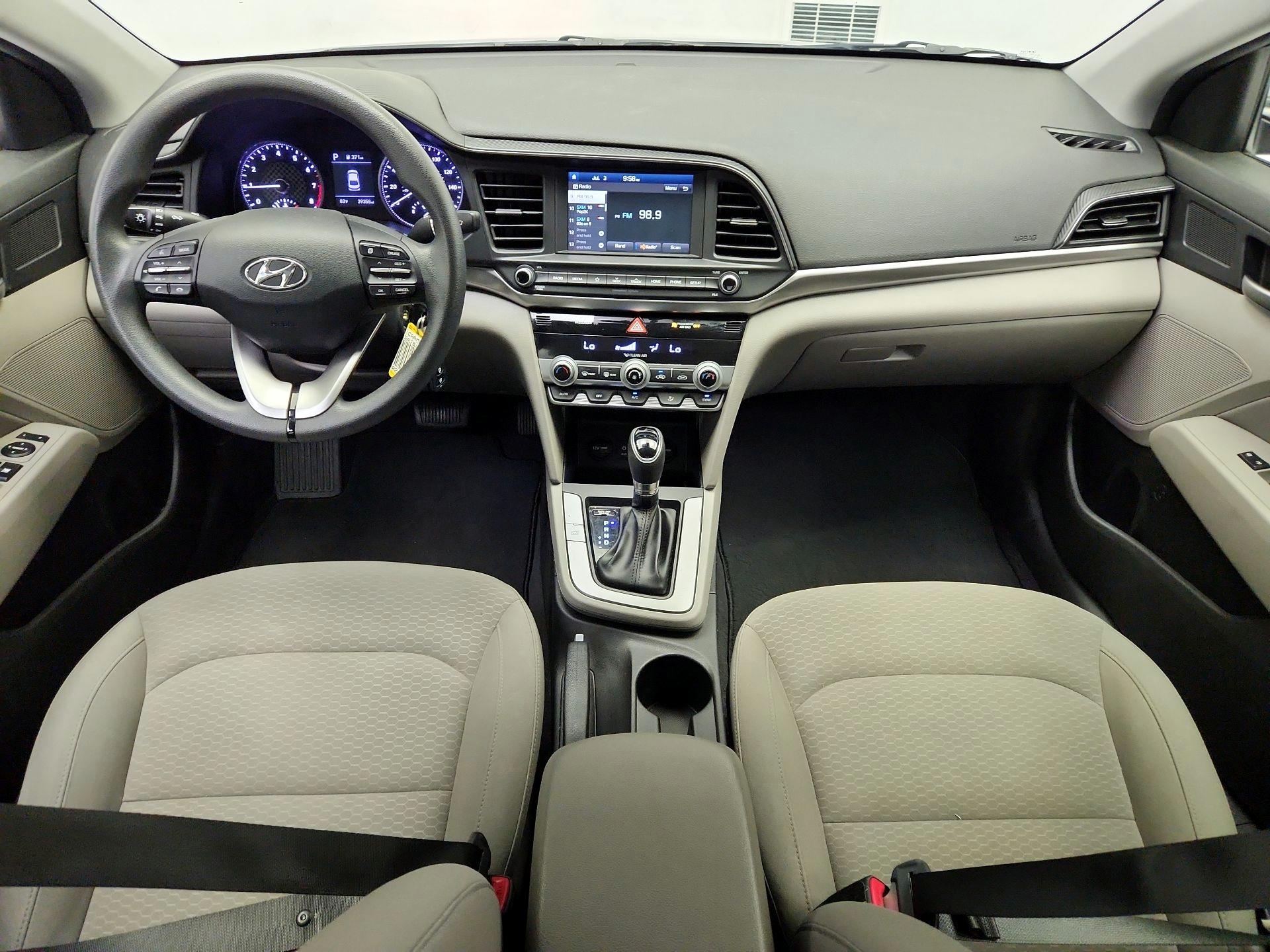 Thumbnail: 2020 Hyundai Elantra - 9