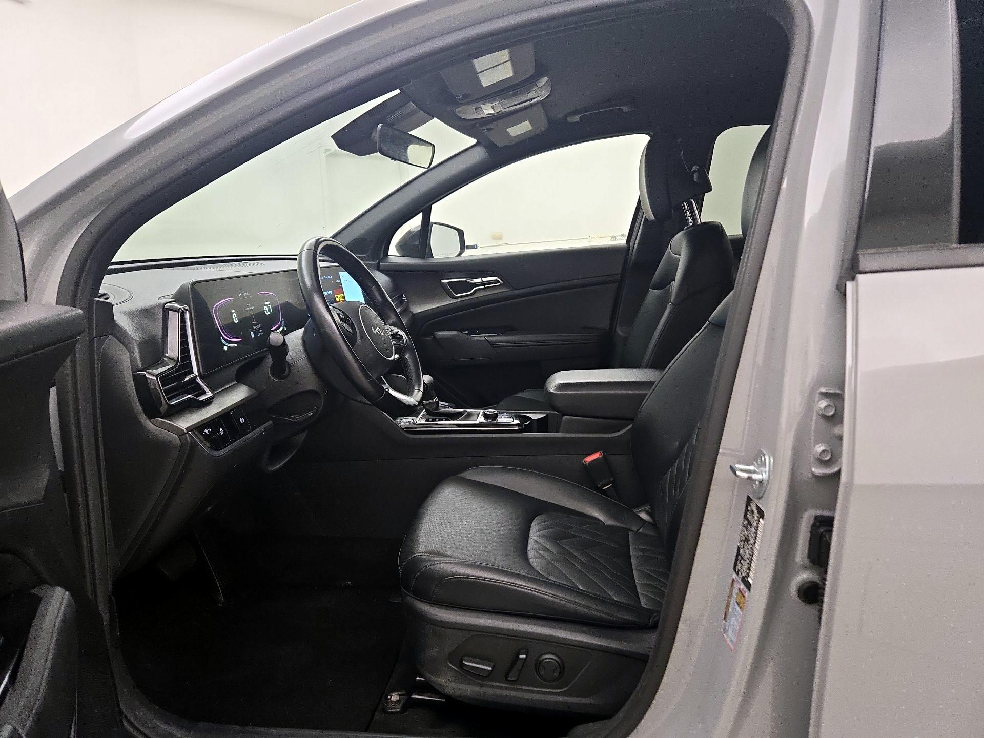Thumbnail: 2023 Kia Sportage - 11