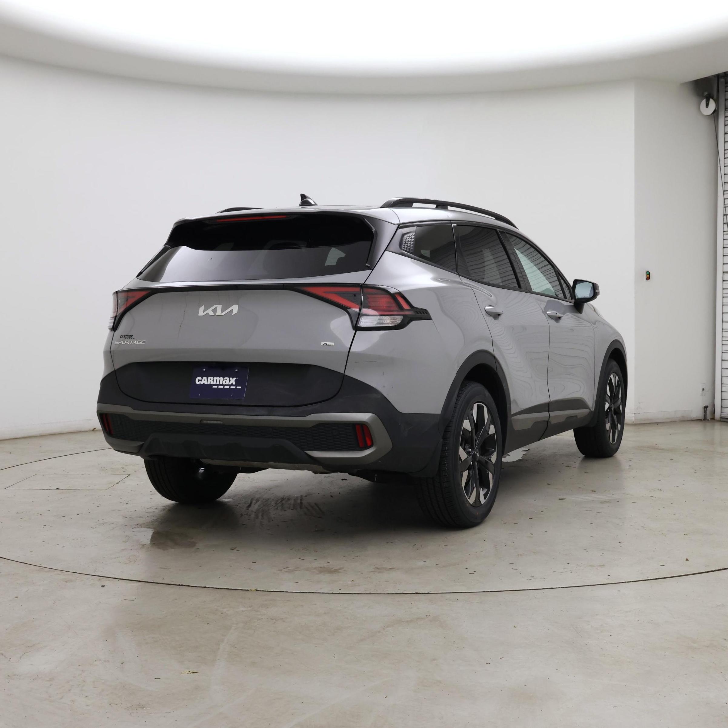 Thumbnail: 2023 Kia Sportage - 8