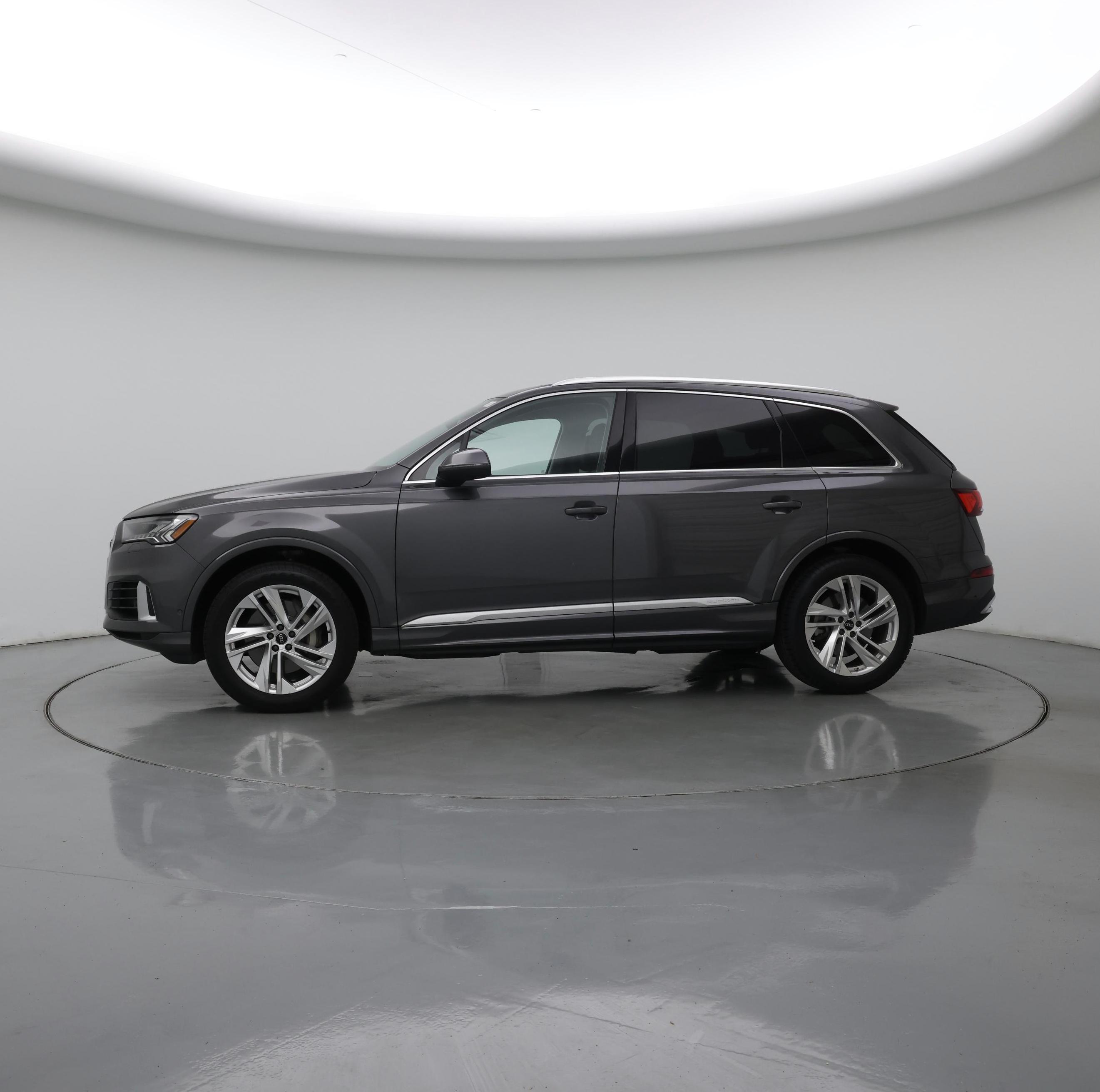 Thumbnail: 2024 Audi Q7 - 3
