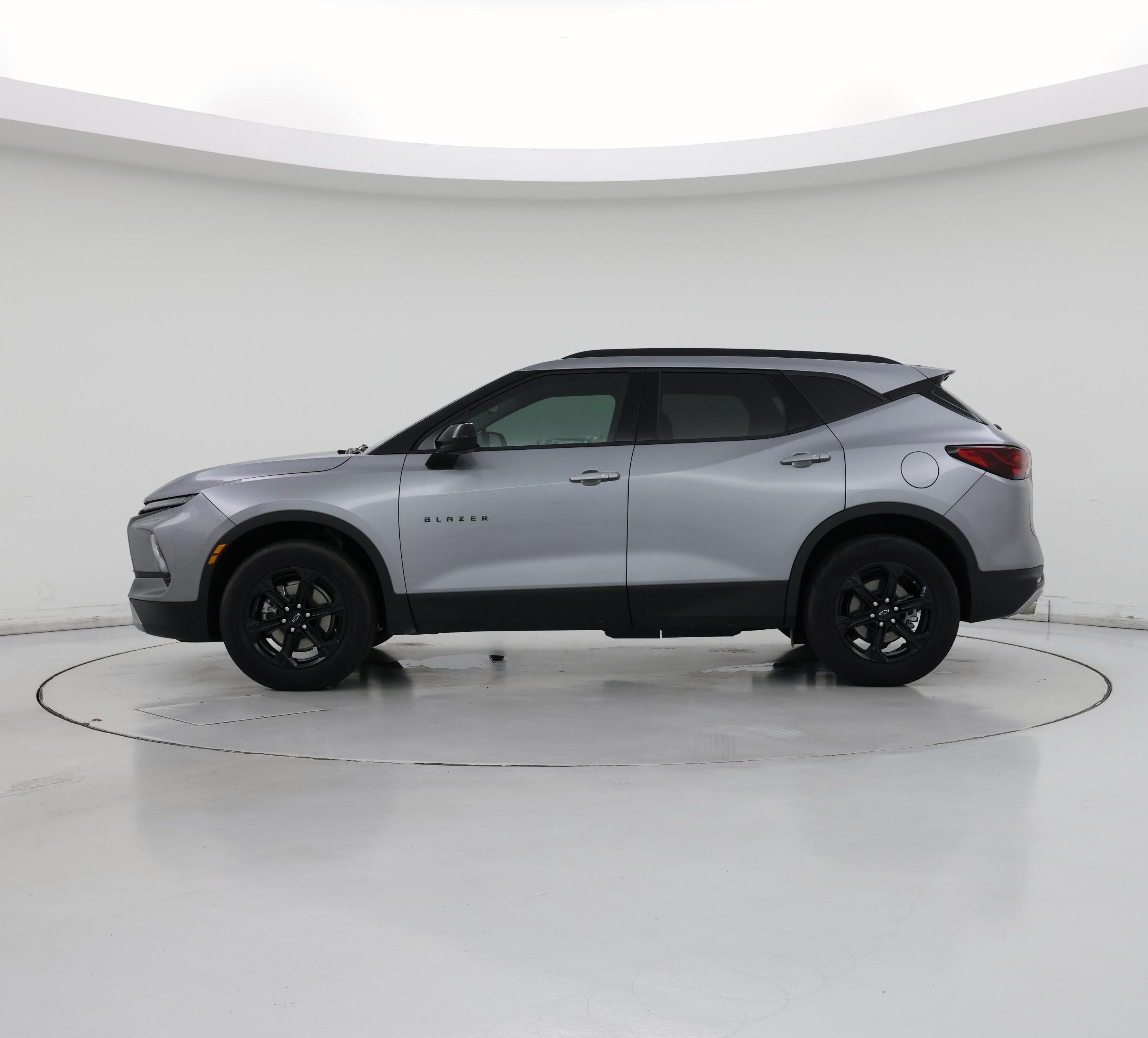 Thumbnail: 2025 Chevrolet Blazer - 3