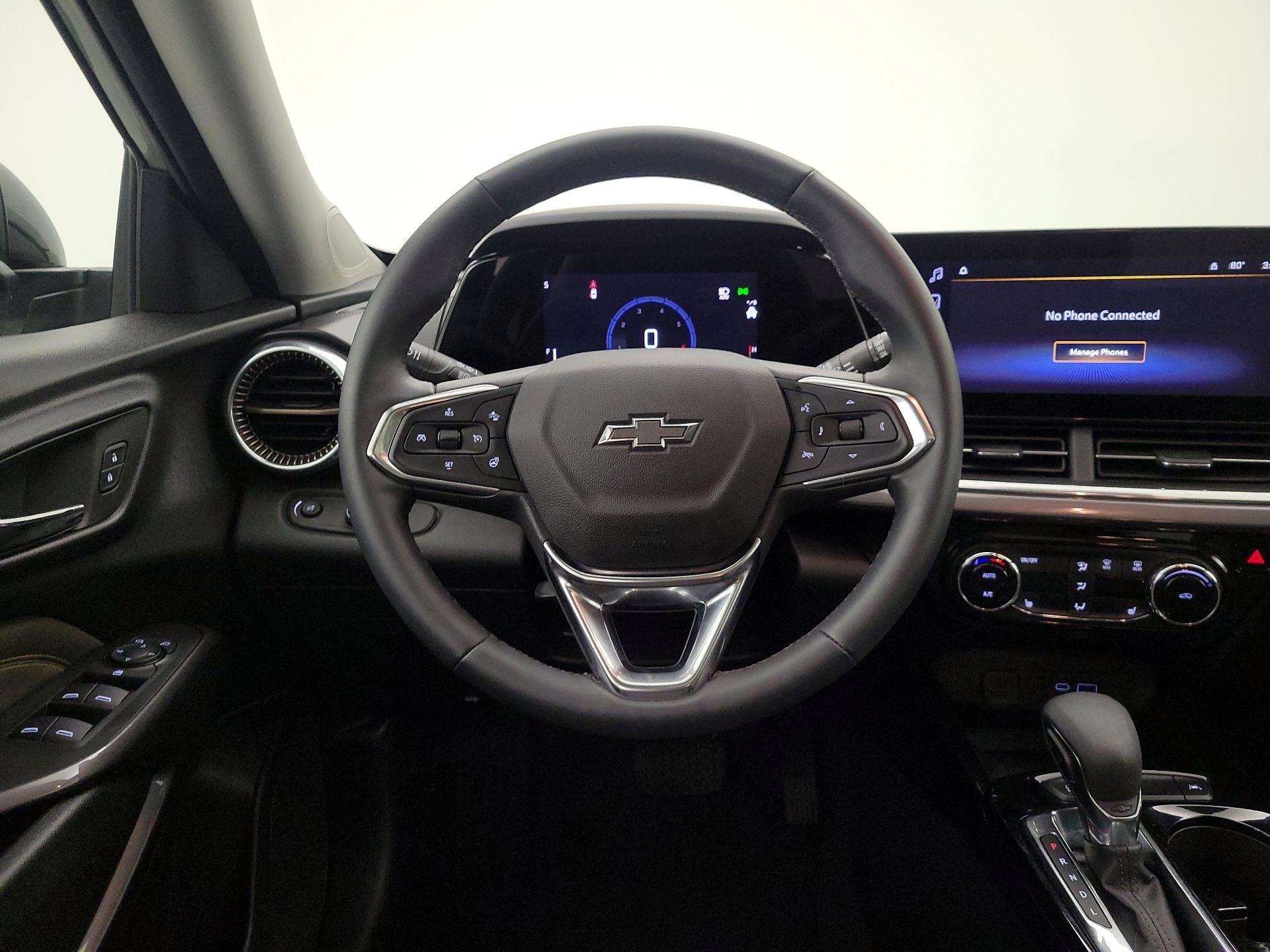 Thumbnail: 2025 Chevrolet Trax - 10