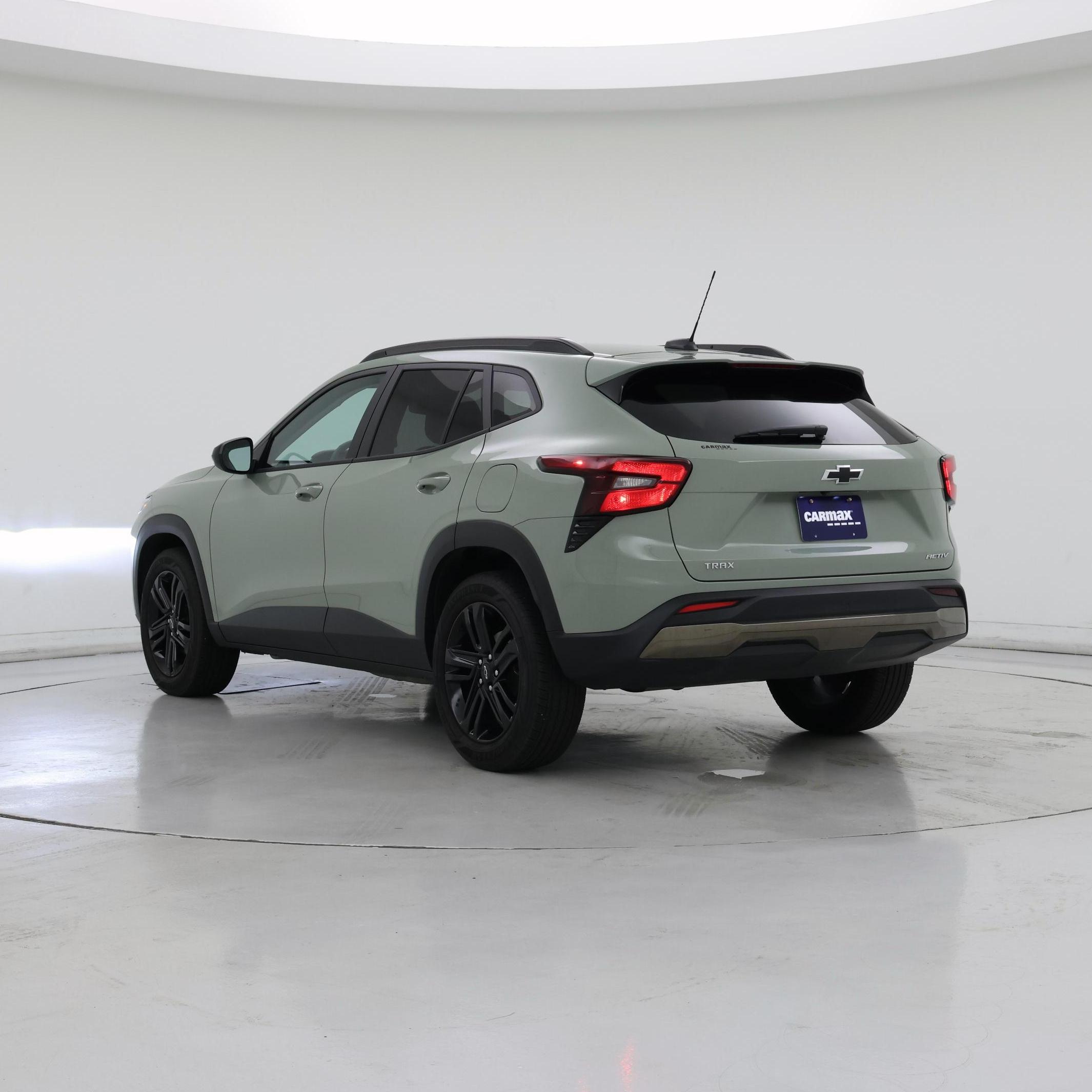 Thumbnail: 2025 Chevrolet Trax - 2