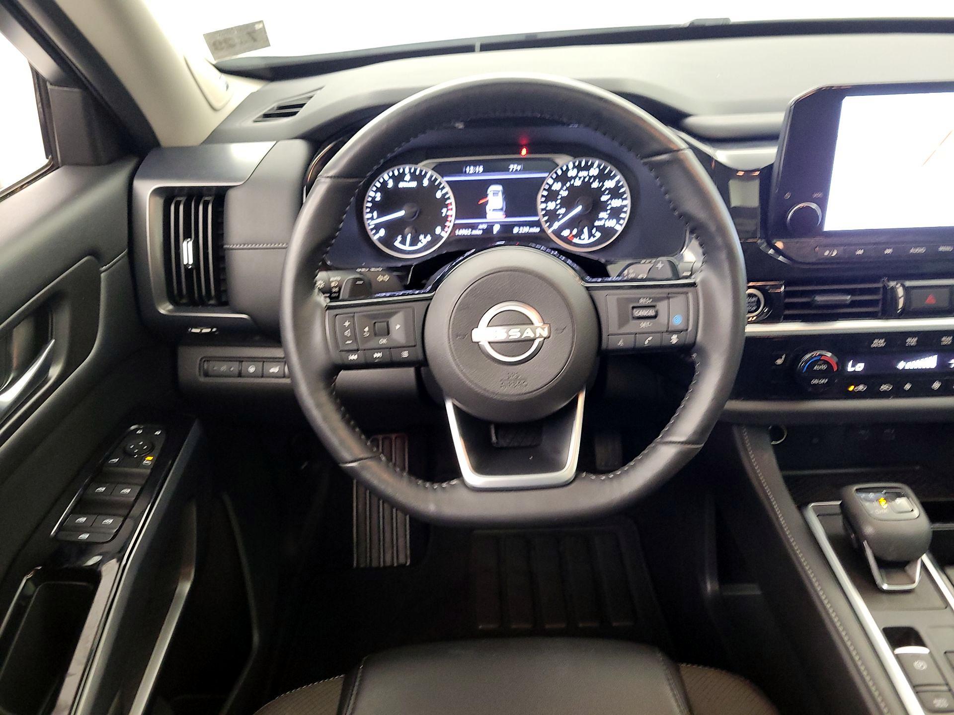 Thumbnail: 2024 Nissan Pathfinder - 10