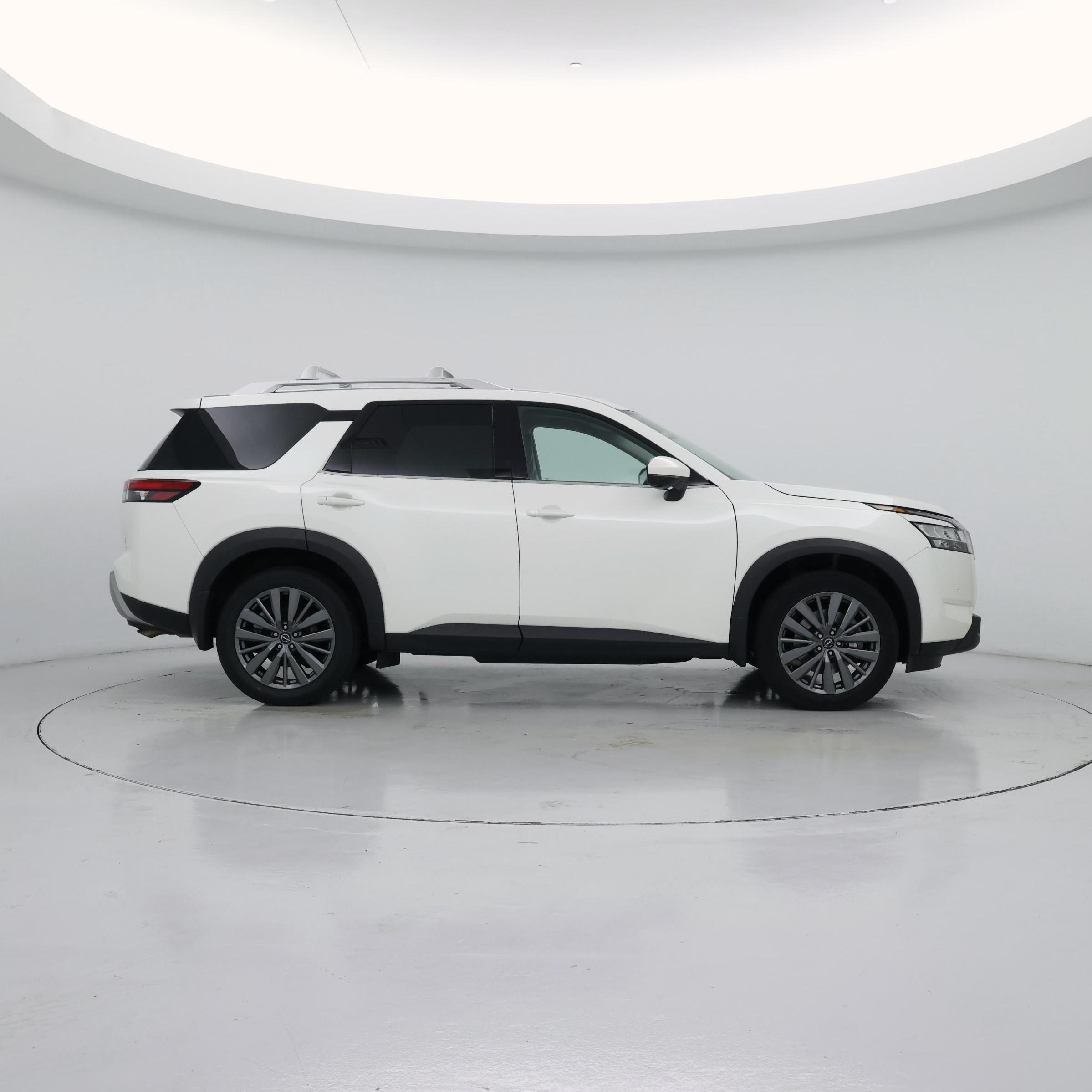 Thumbnail: 2024 Nissan Pathfinder - 7