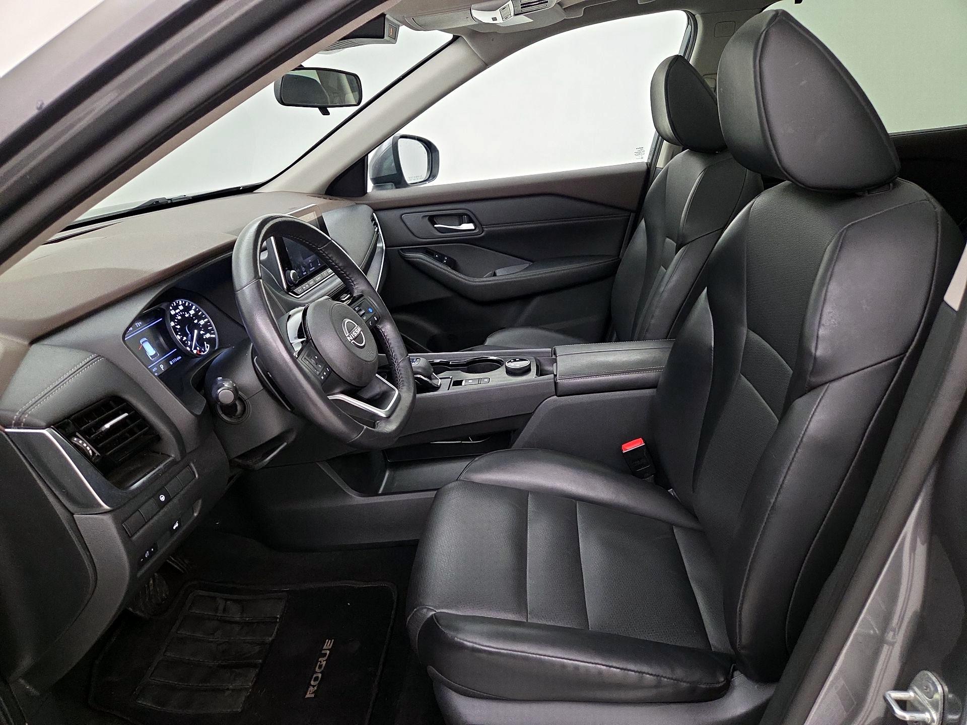 Thumbnail: 2022 Nissan Rogue - 11