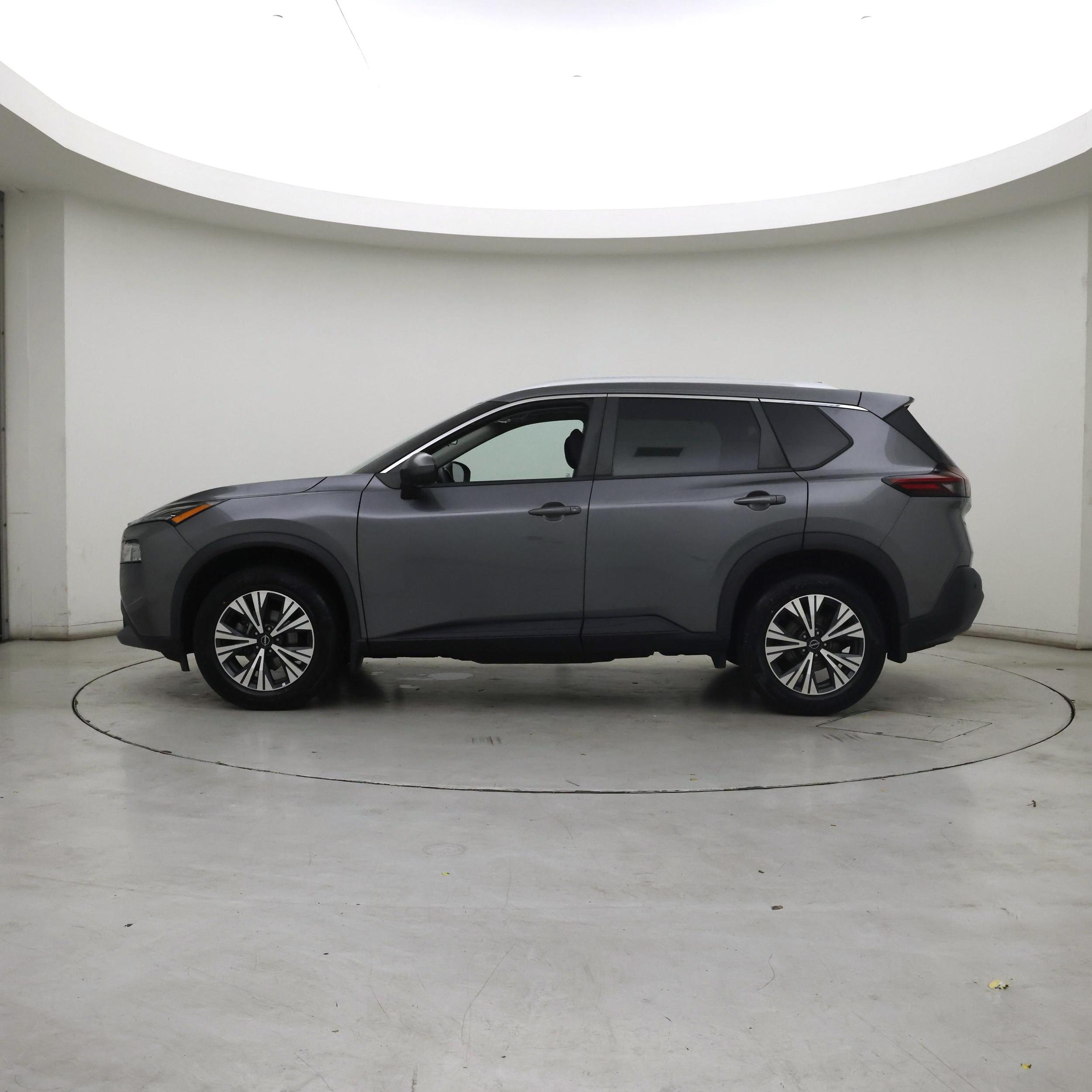 Thumbnail: 2022 Nissan Rogue - 3
